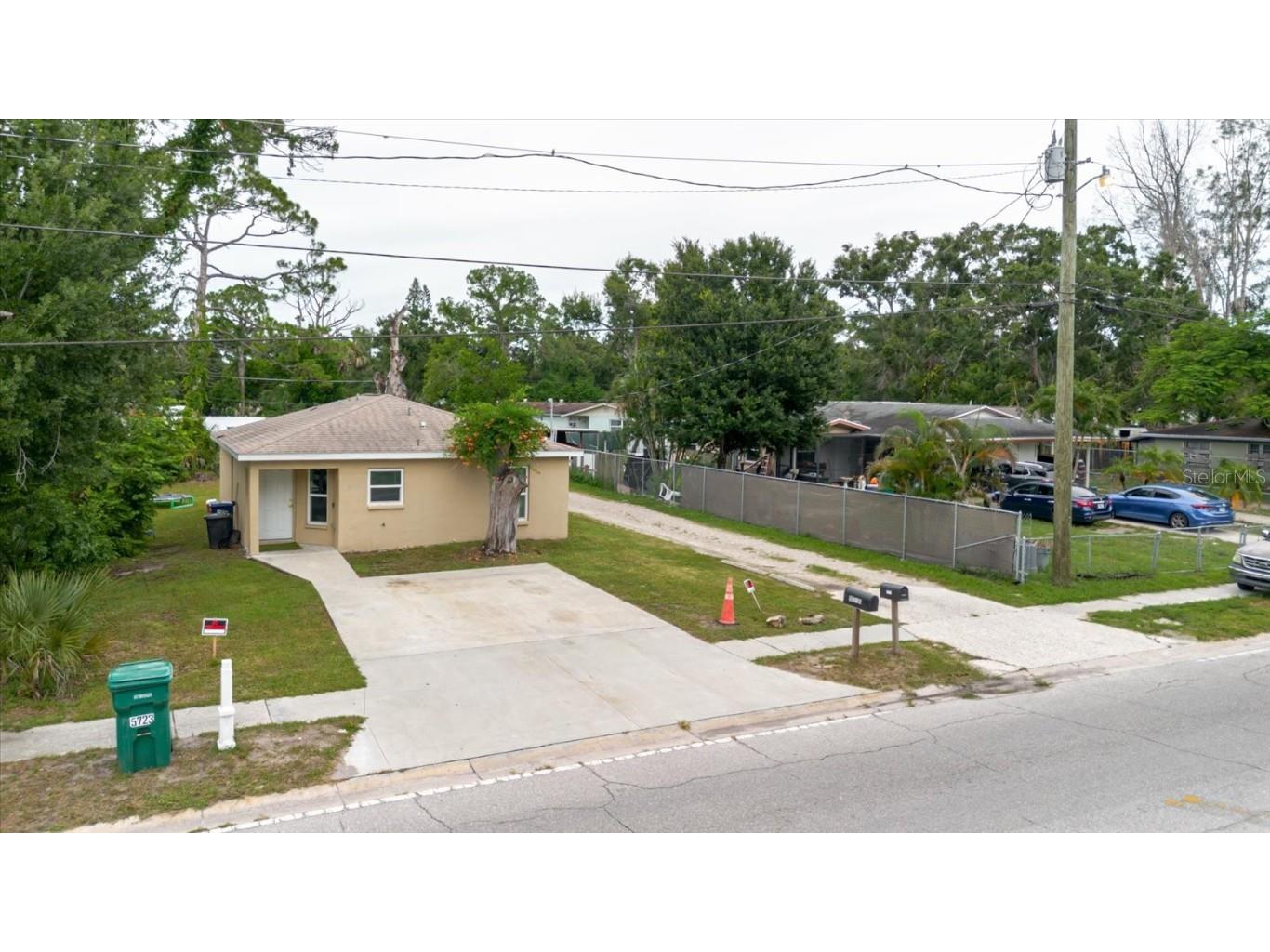 5723 5th Street E Bradenton FL 34203 A4658859 image5