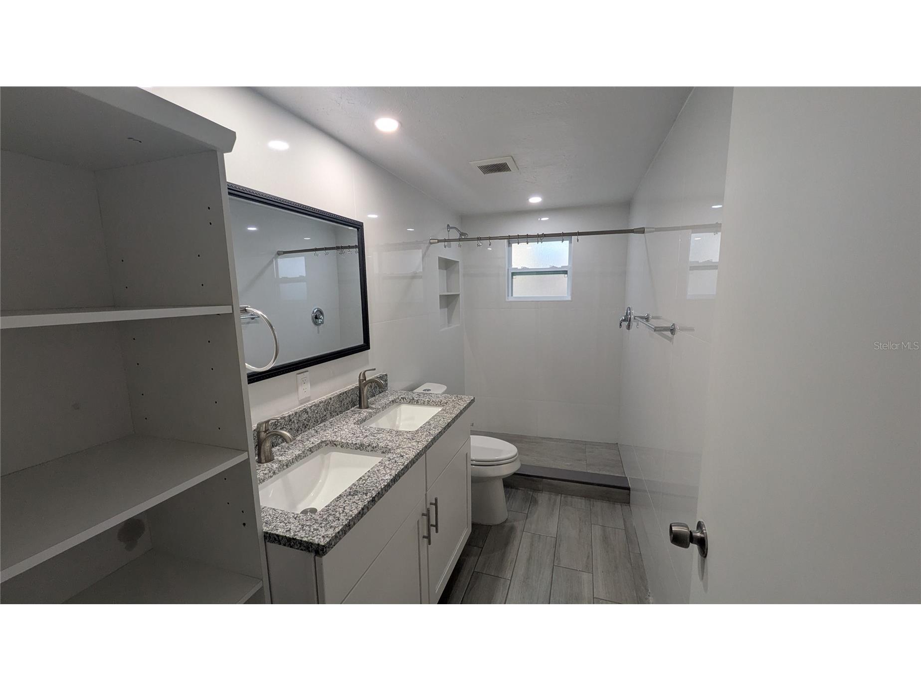 5723 9th Street Circle E Bradenton FL 34203 A4698072 image4