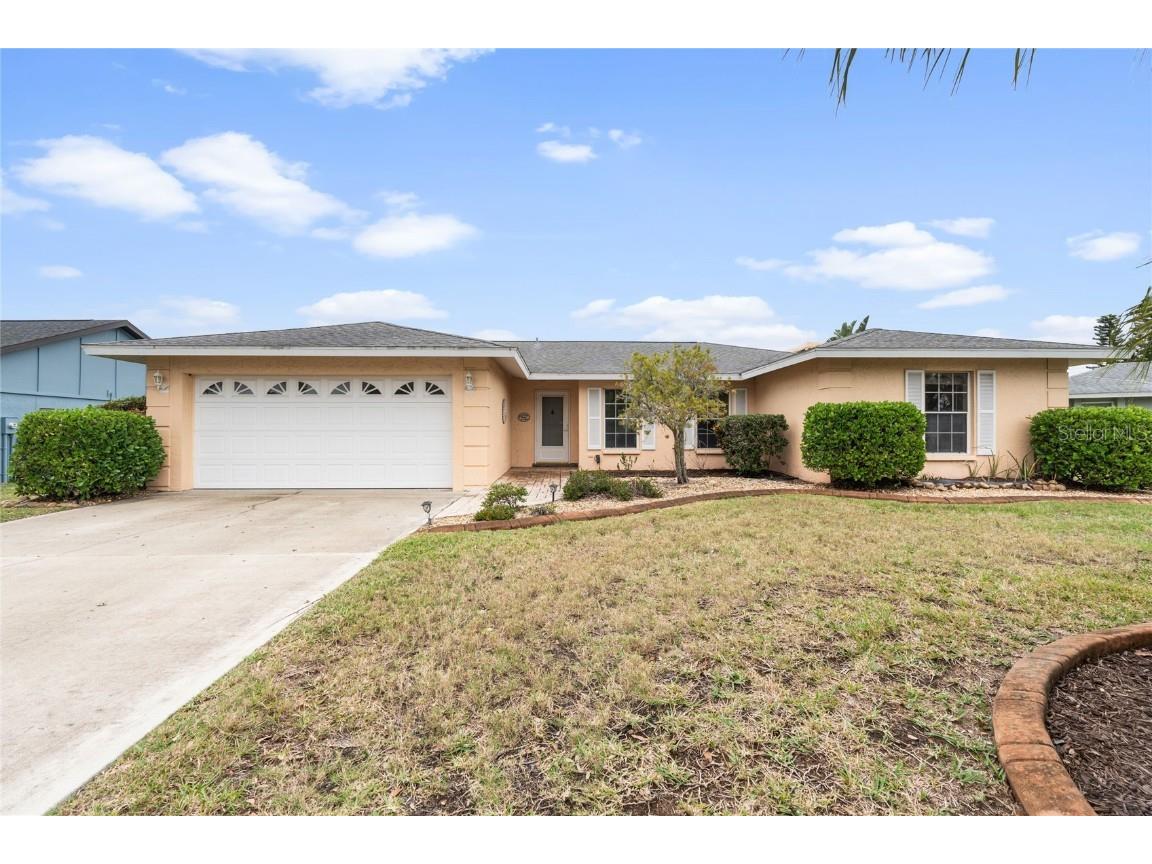 5723 Firestone Court Sarasota FL 34238 A4595740 image1