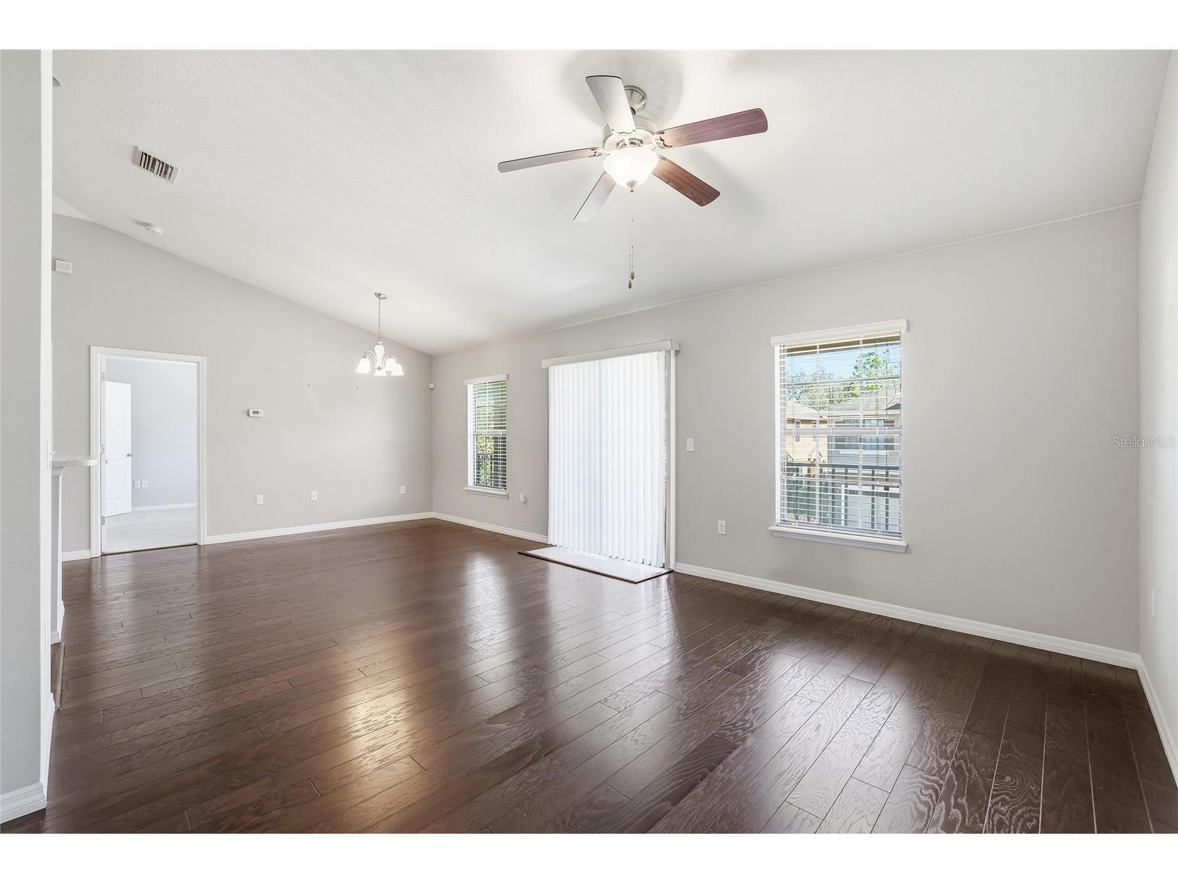 5723 Kingsletsound Place Lithia FL 33547 TB8452059 image11