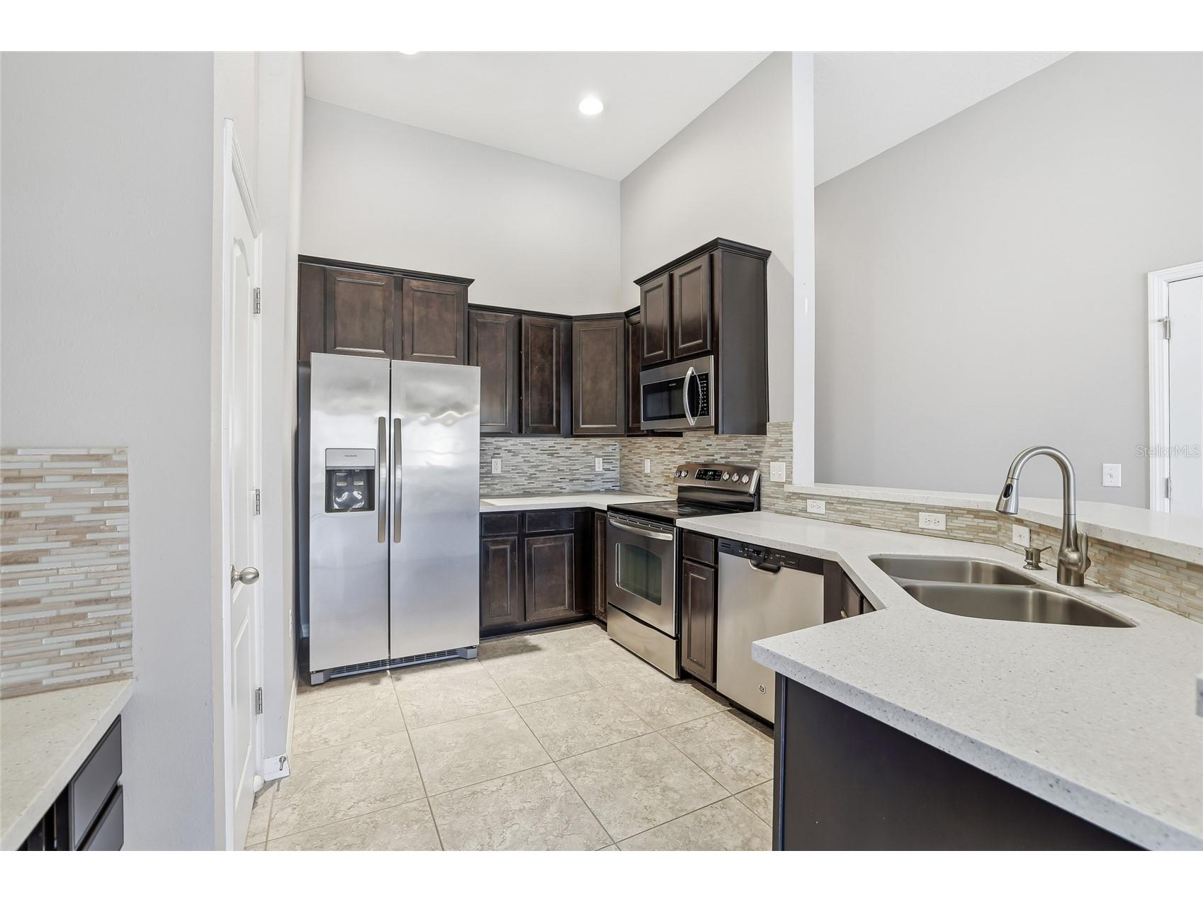 5723 Kingsletsound Place Lithia FL 33547 TB8452059 image14