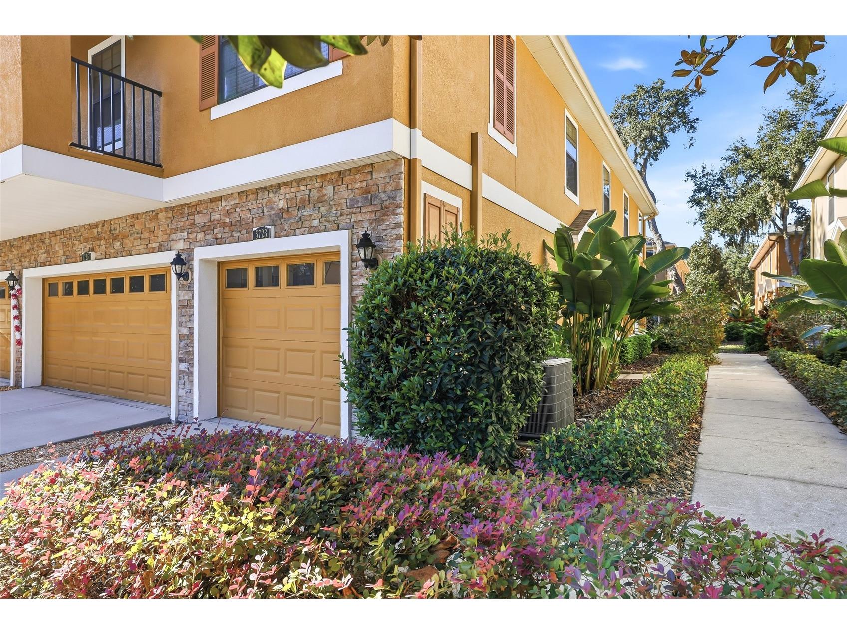 5723 Kingsletsound Place Lithia FL 33547 TB8452059 image2