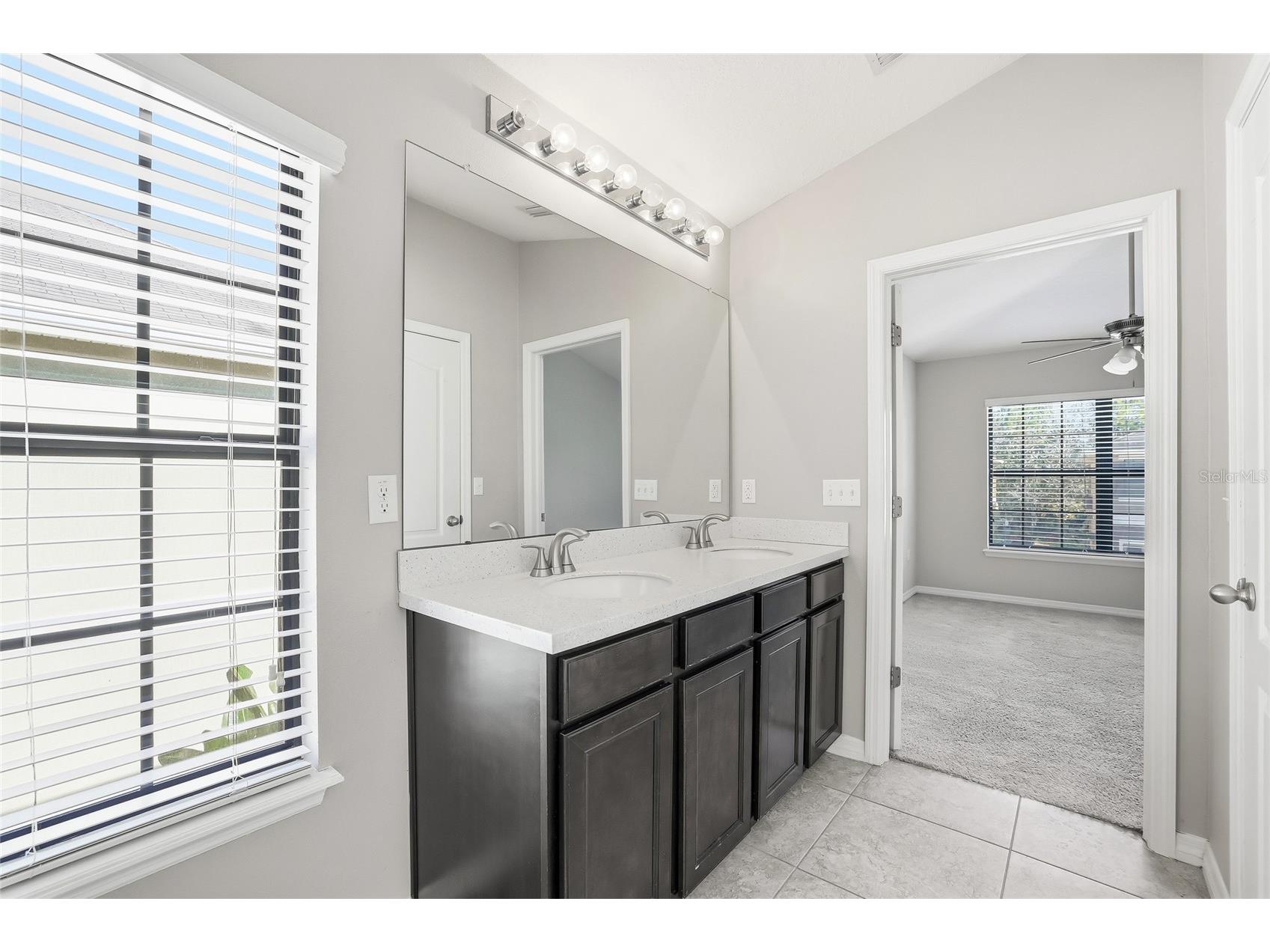 5723 Kingsletsound Place Lithia FL 33547 TB8452059 image25