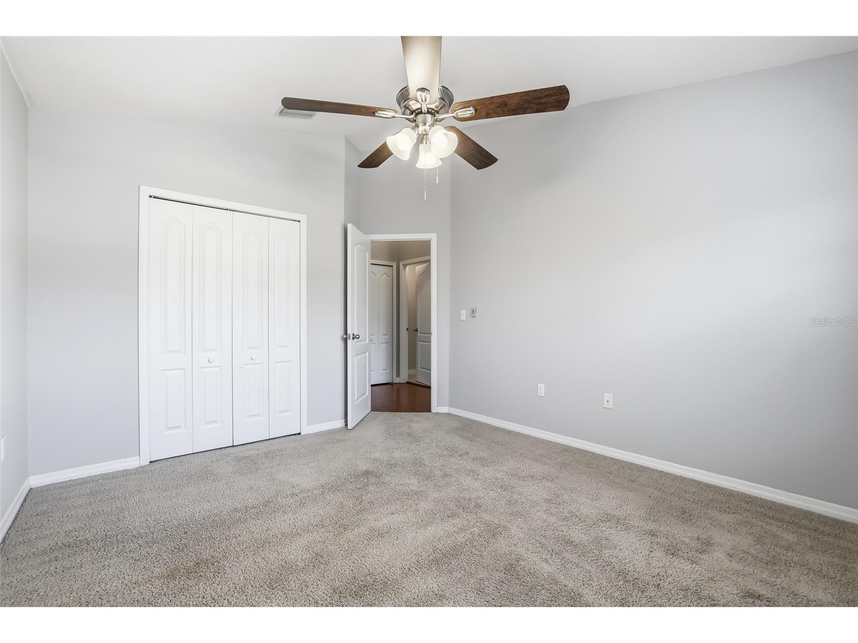 5723 Kingsletsound Place Lithia FL 33547 TB8452059 image28