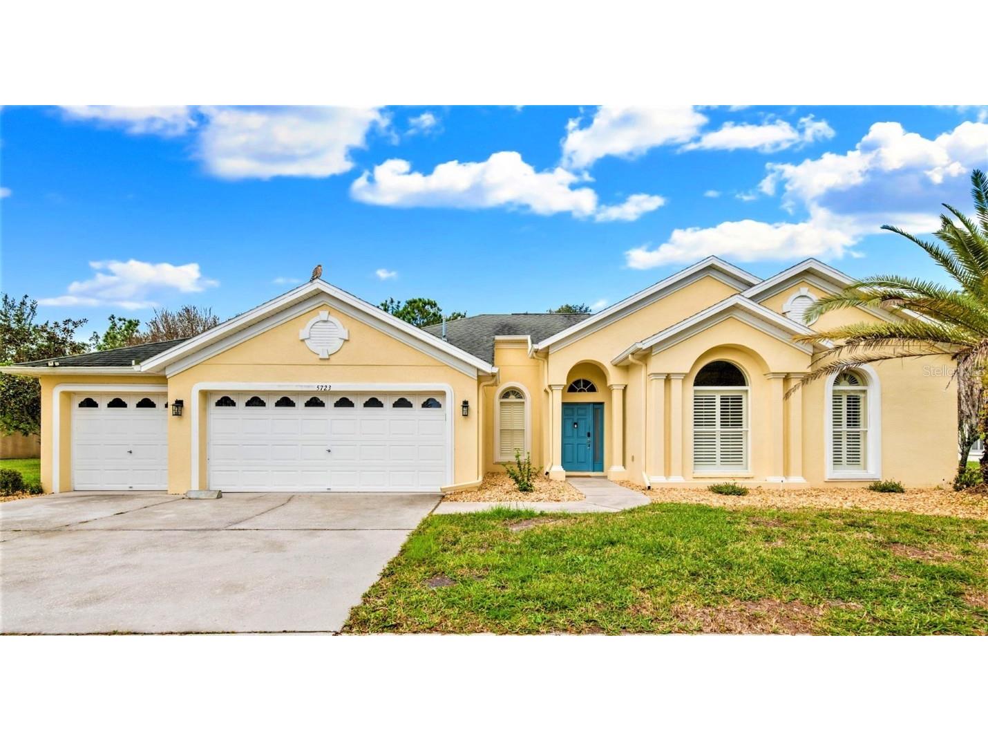 5723 Tanagerside Road Lithia FL 33547 T3425279 image1