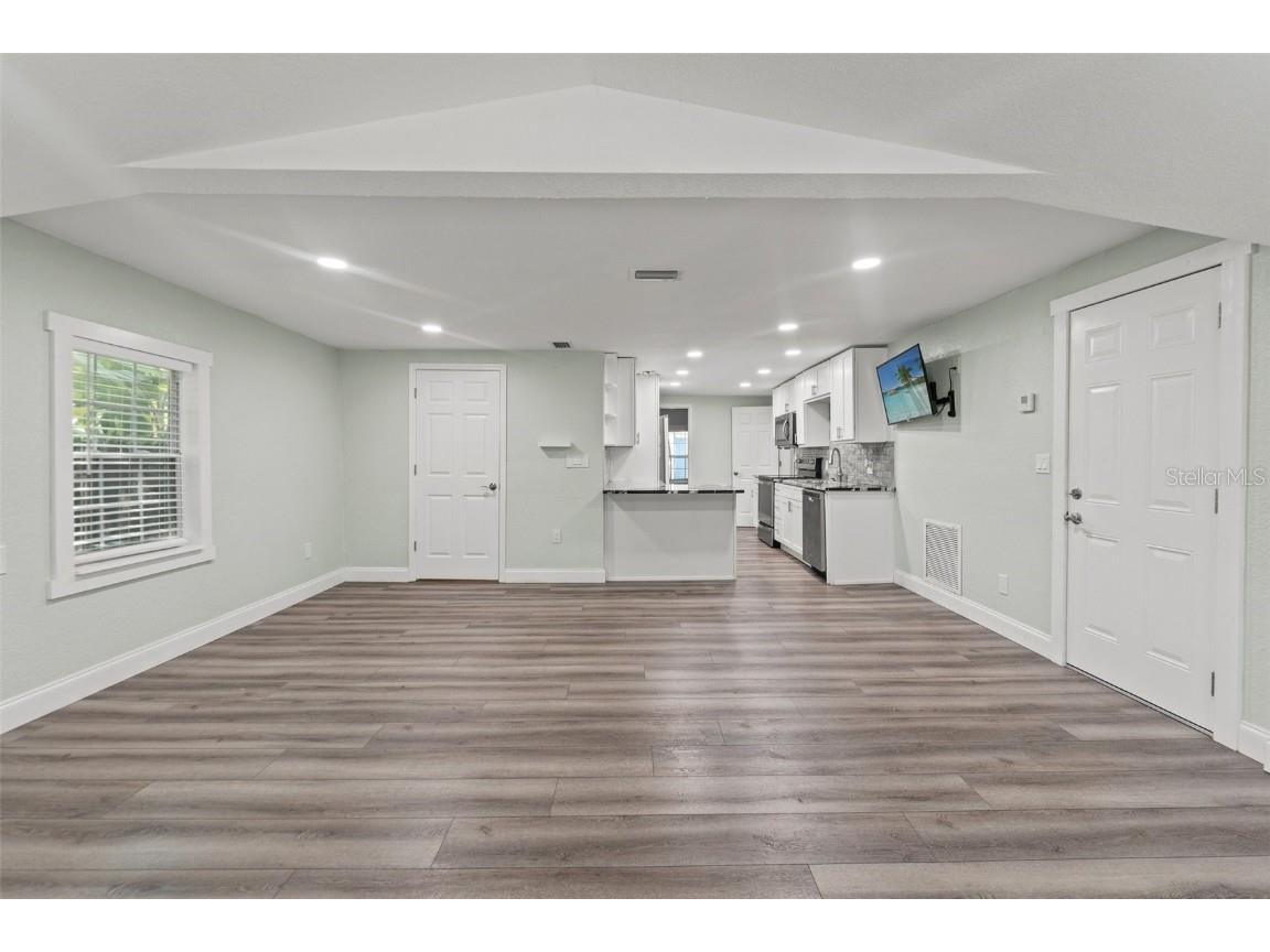 5724 Casson Avenue New Port Richey FL 34652 W7876574 image13