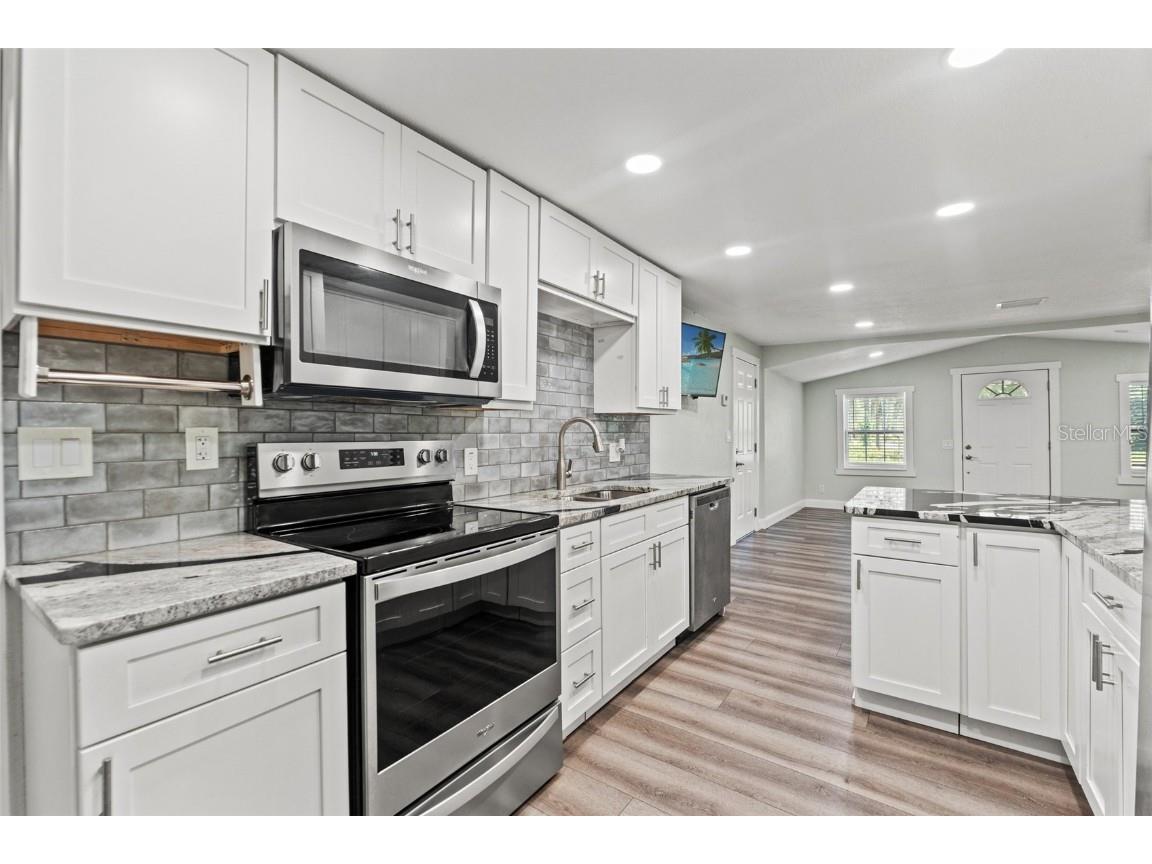 5724 Casson Avenue New Port Richey FL 34652 W7876574 image21