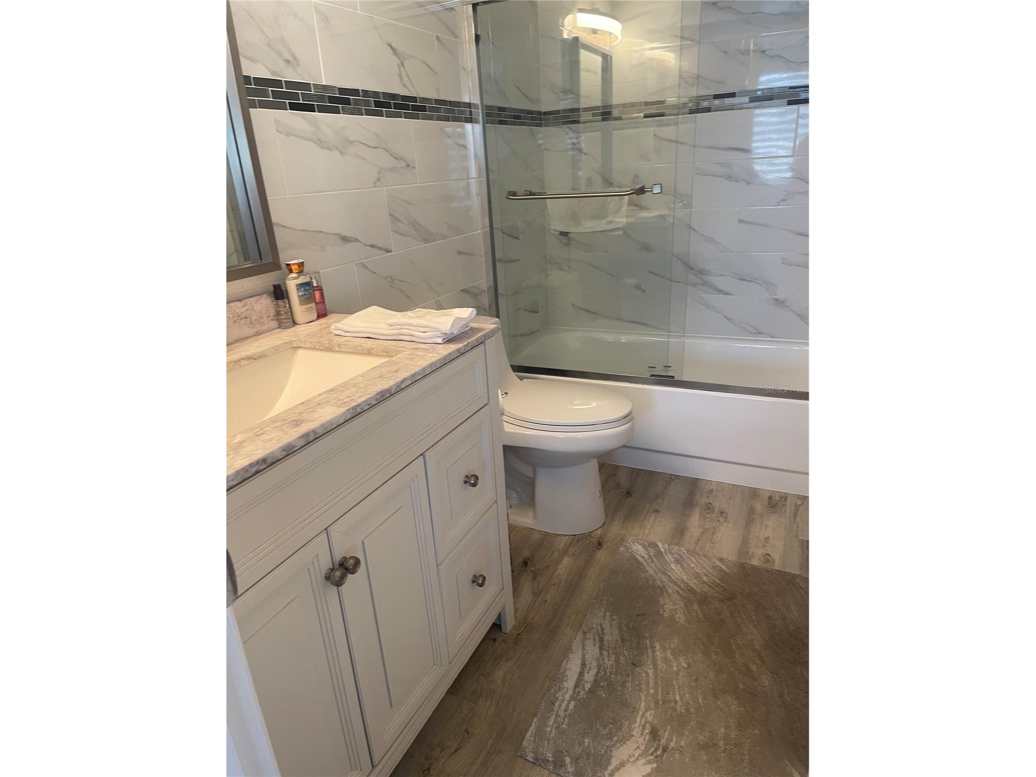 5724 La Puerta Del Sol Boulevard #248 Saint Petersburg FL 33715 TB8510752 image17