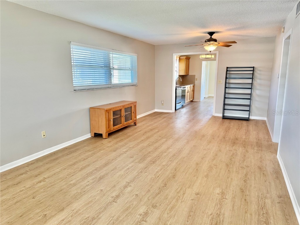 5725 12th Avenue N #201D Saint Petersburg FL 33710 TB8444841 image6