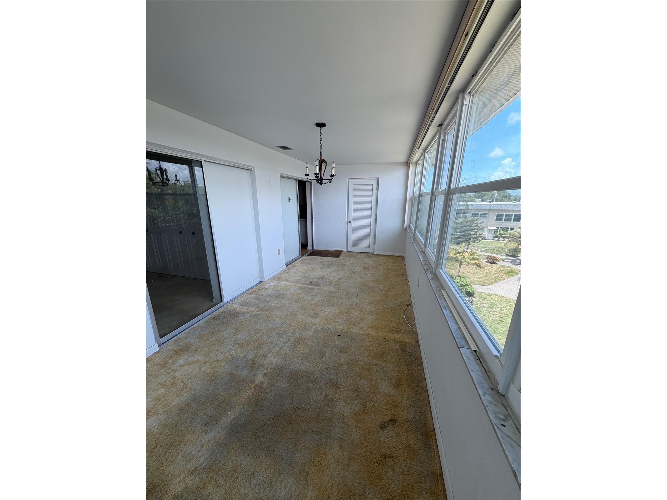 5725 12th Avenue N #306D Saint Petersburg FL 33710 TB8526042 image5