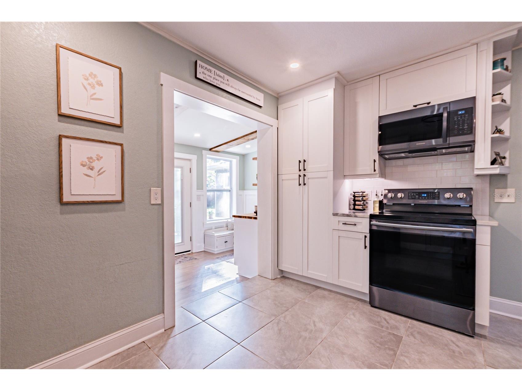 5725 14th Street Zephyrhills FL 33542 TB8527848 image13
