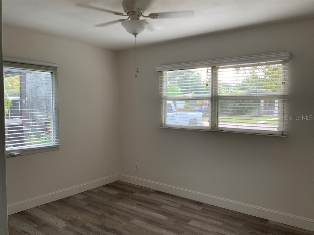 5725 3rd Avenue N Saint Petersburg FL 33710 TB8449501 image11