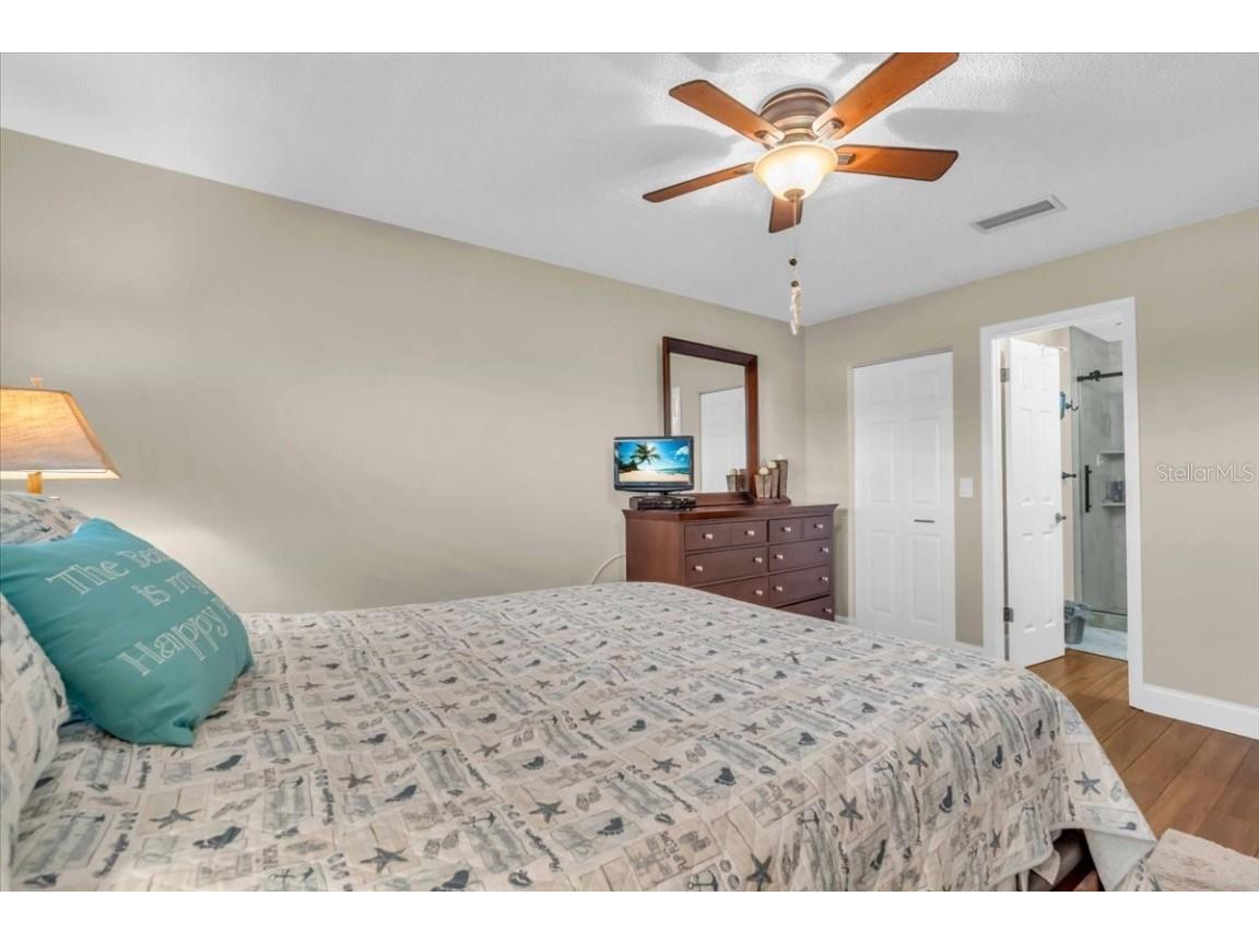 5725 80th Street N #210 Saint Petersburg FL 33709 TB8393811 image8