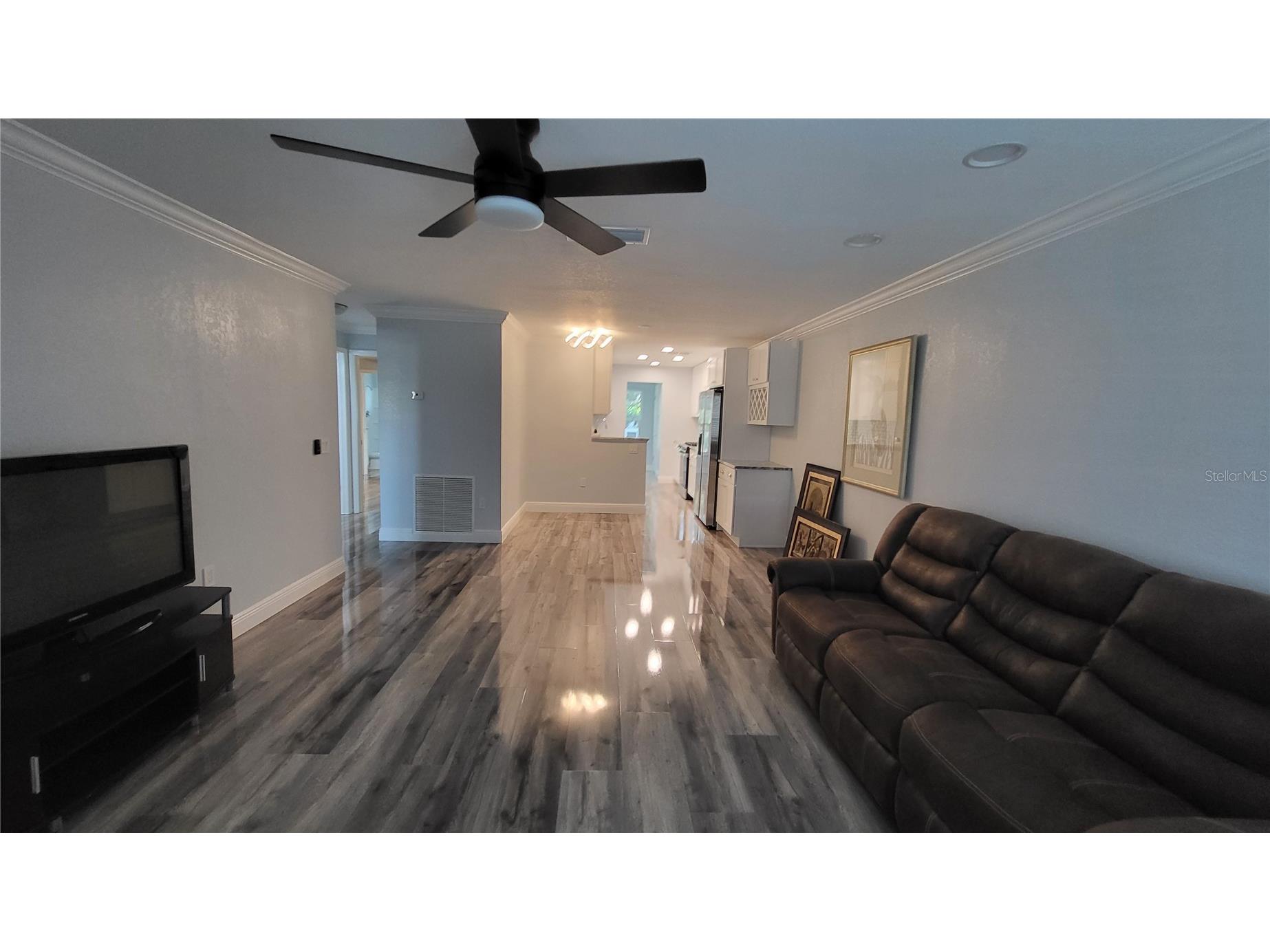 5725 80th Street N #314 Saint Petersburg FL 33709 TB8362670 image23