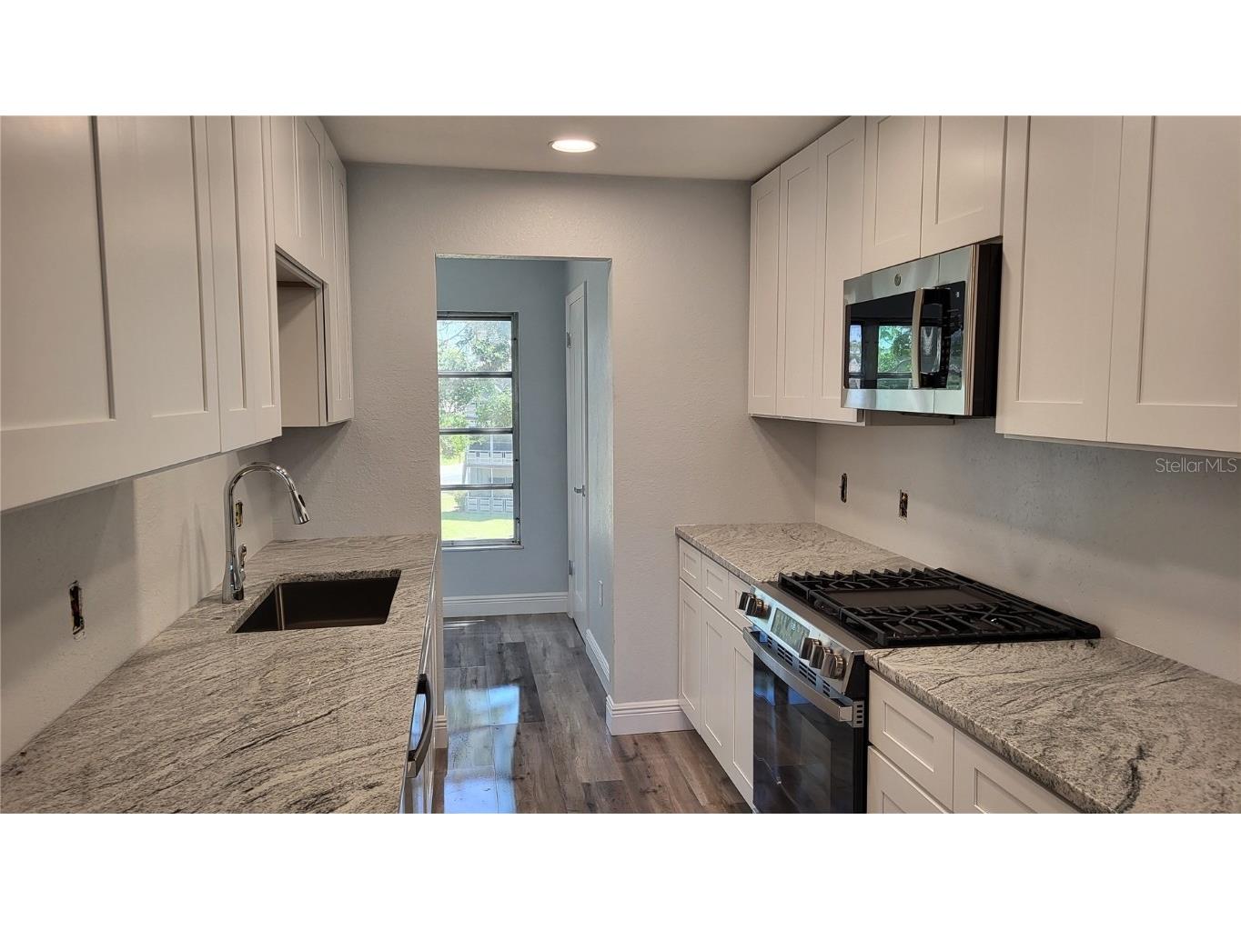 5725 80th Street N #314 Saint Petersburg FL 33709 TB8362670 image2