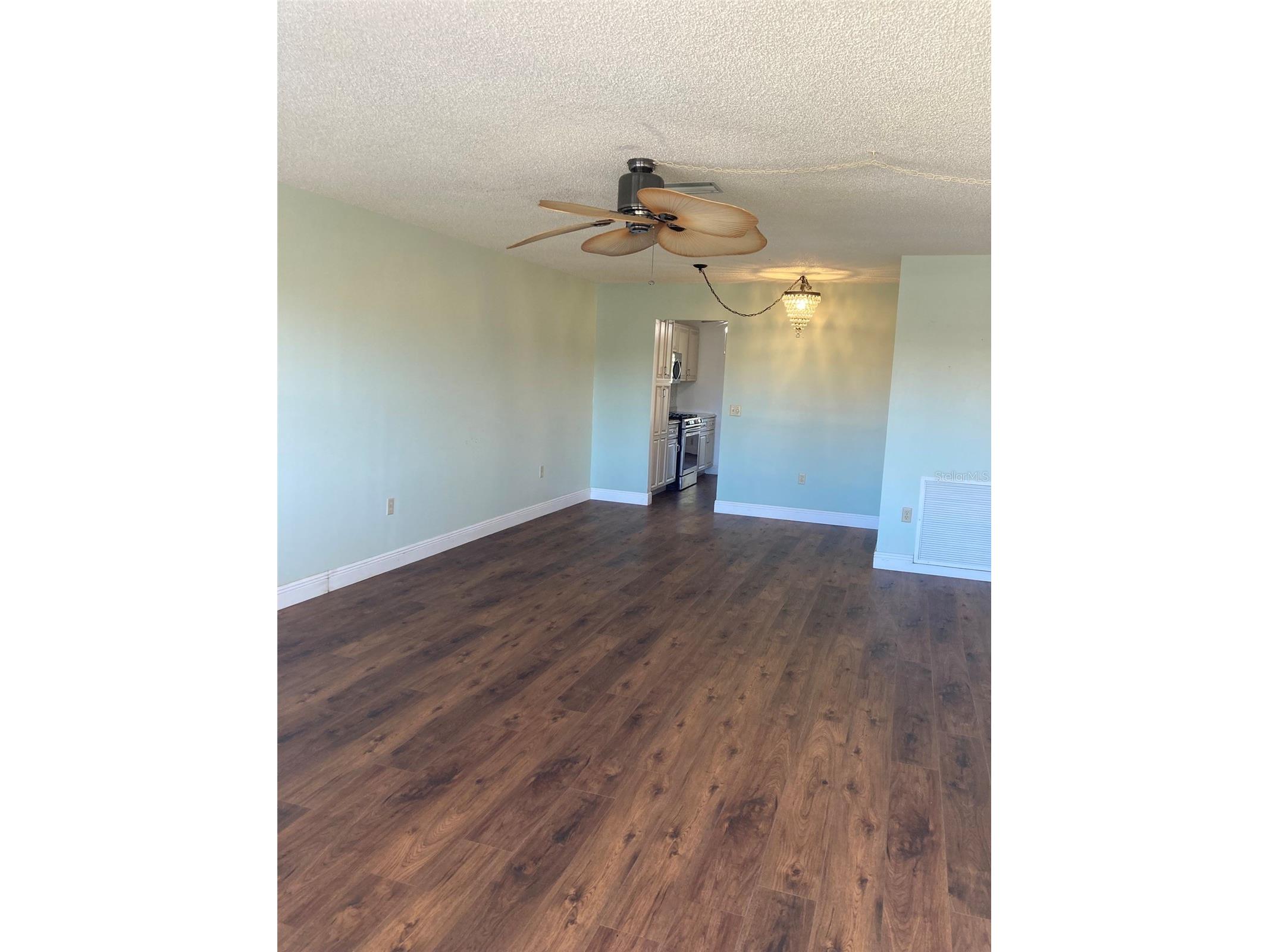 5725 80th Street N #315 Saint Petersburg FL 33709 TB8469687 image4