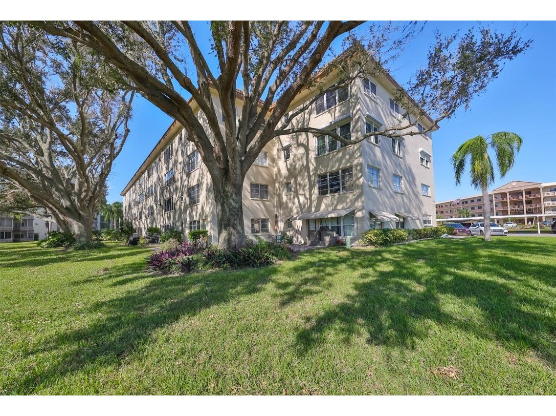 5725 80th Street N #316 Saint Petersburg FL 33709 TB8313949 image1