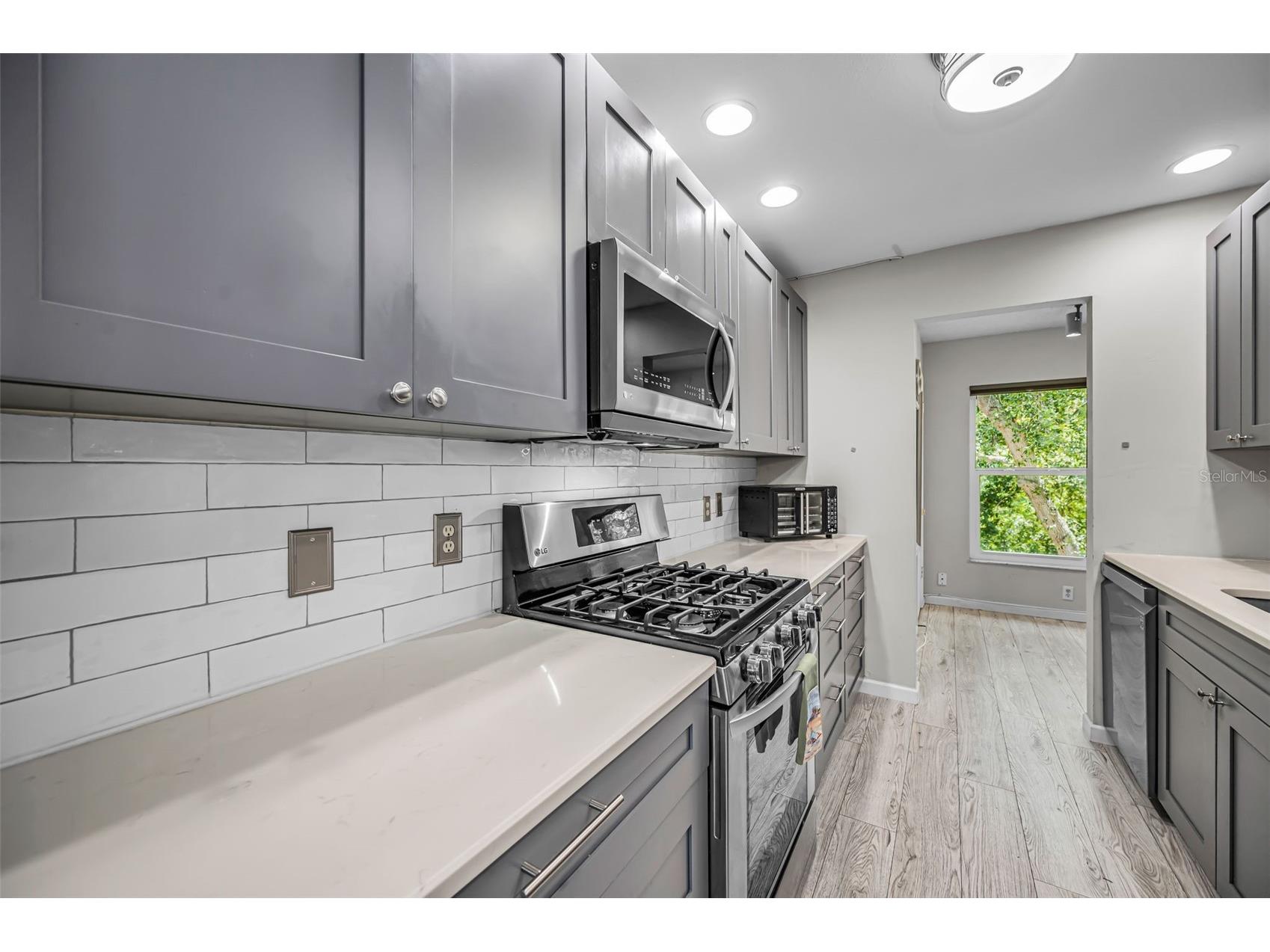 5725 80th Street N #404 Saint Petersburg FL 33709 TB8523675 image14