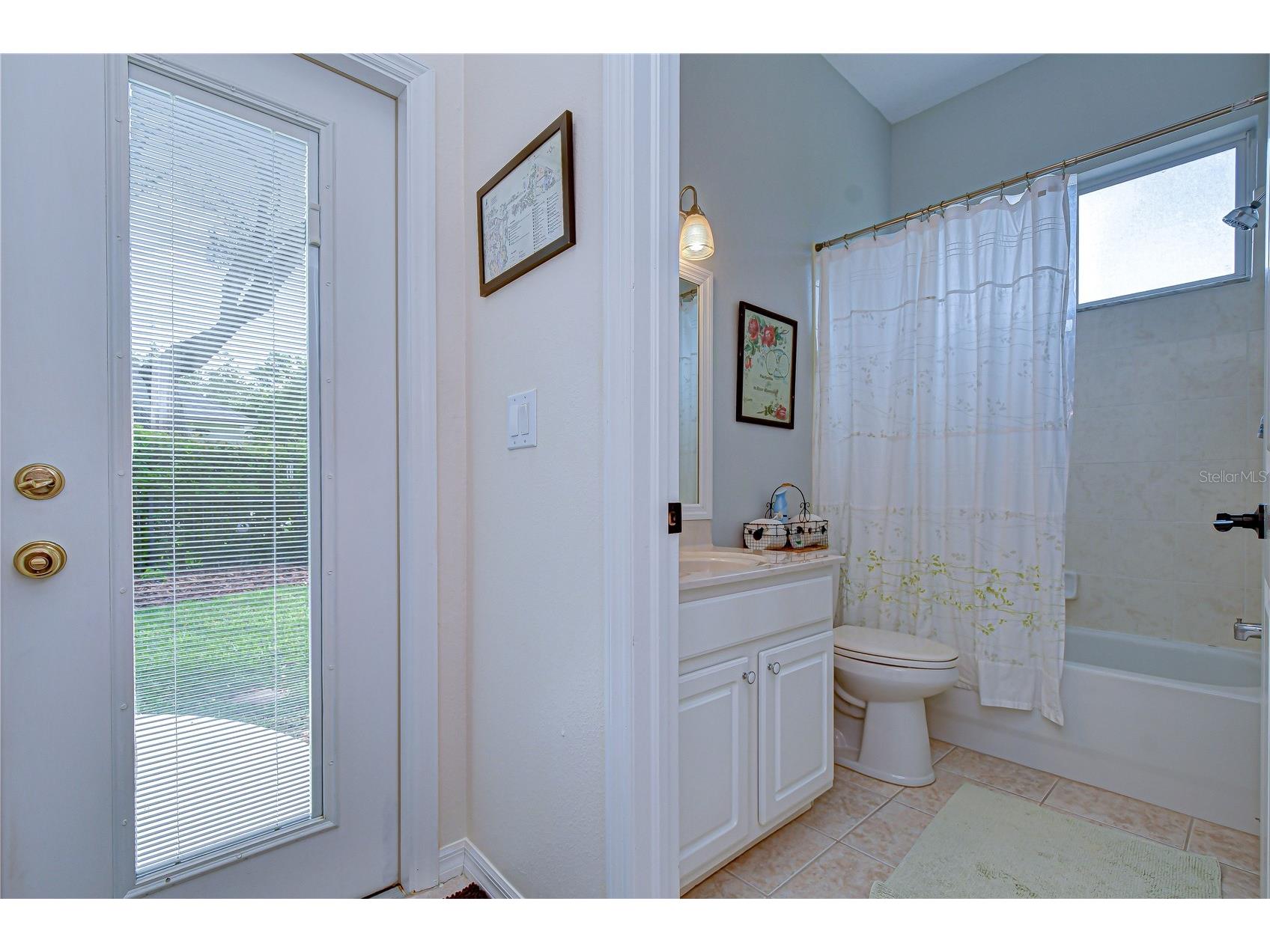 5725 Eaglemount Circle Lithia FL 33547 TB8493668 image28