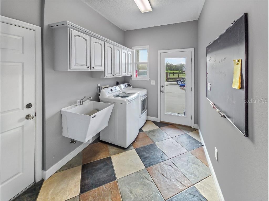 5725 NE 31st Terrace Ocala FL 34479 OM713350 image36