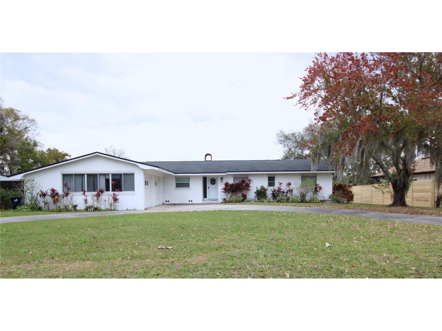 5725 Padgett Circle Orlando FL 32839 - LAKE JESSAMEE O6179060 image1