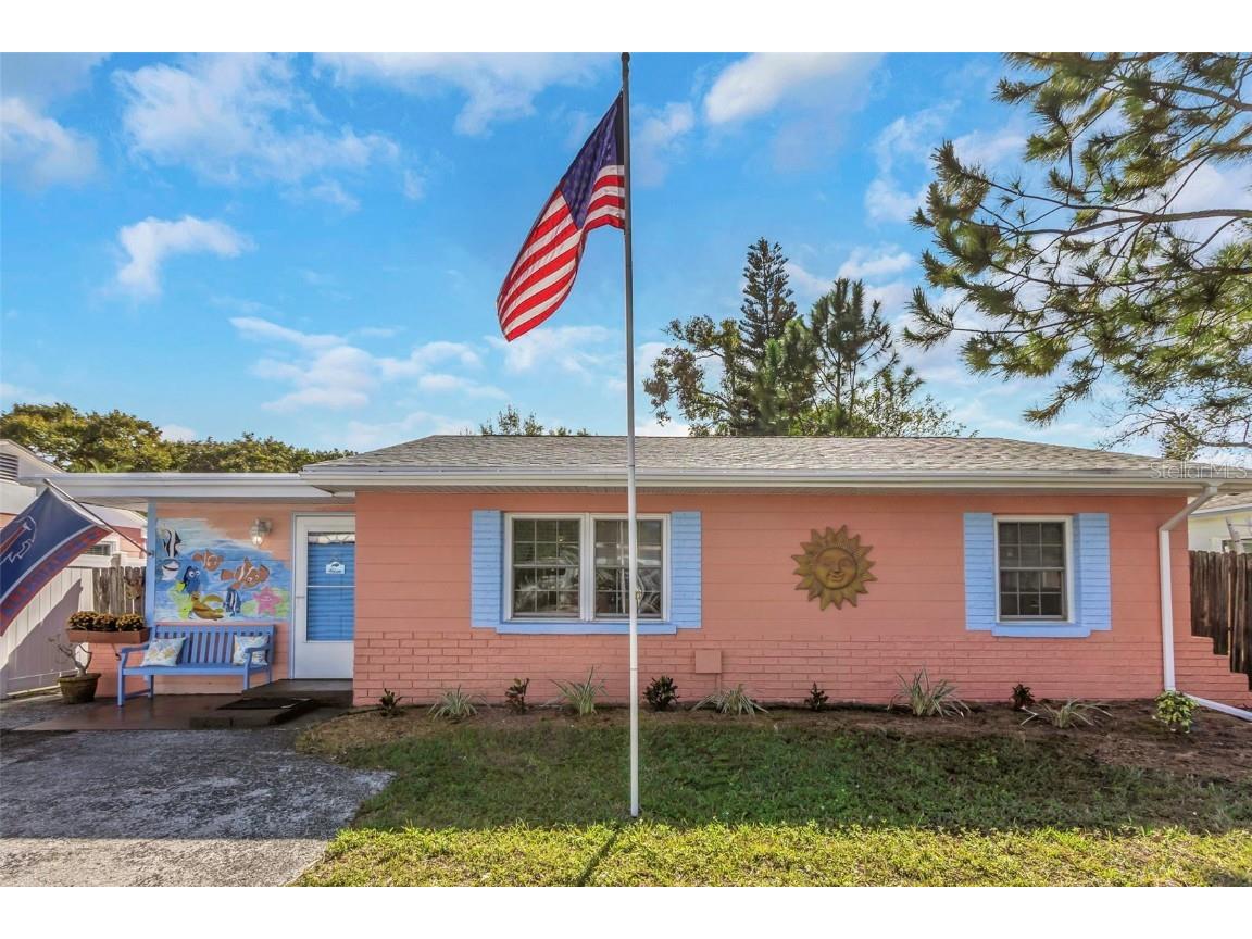 5726 13th Avenue S Gulfport FL 33707 TB8448128 image1