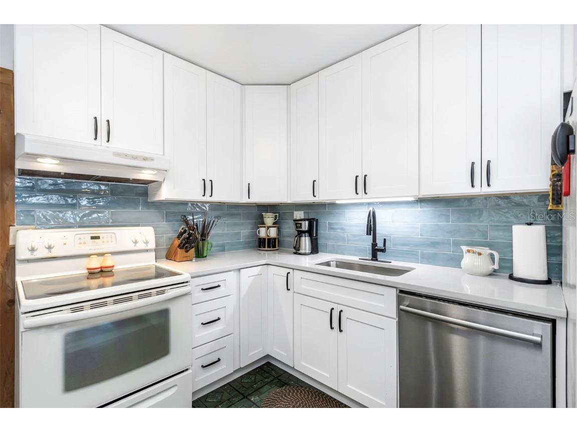 5726 13th Avenue S Gulfport FL 33707 TB8448128 image12