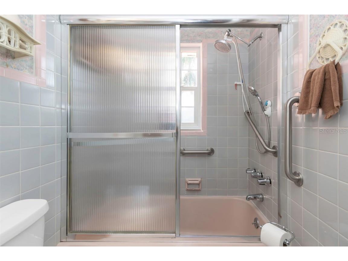 5726 13th Avenue S Gulfport FL 33707 TB8448128 image25