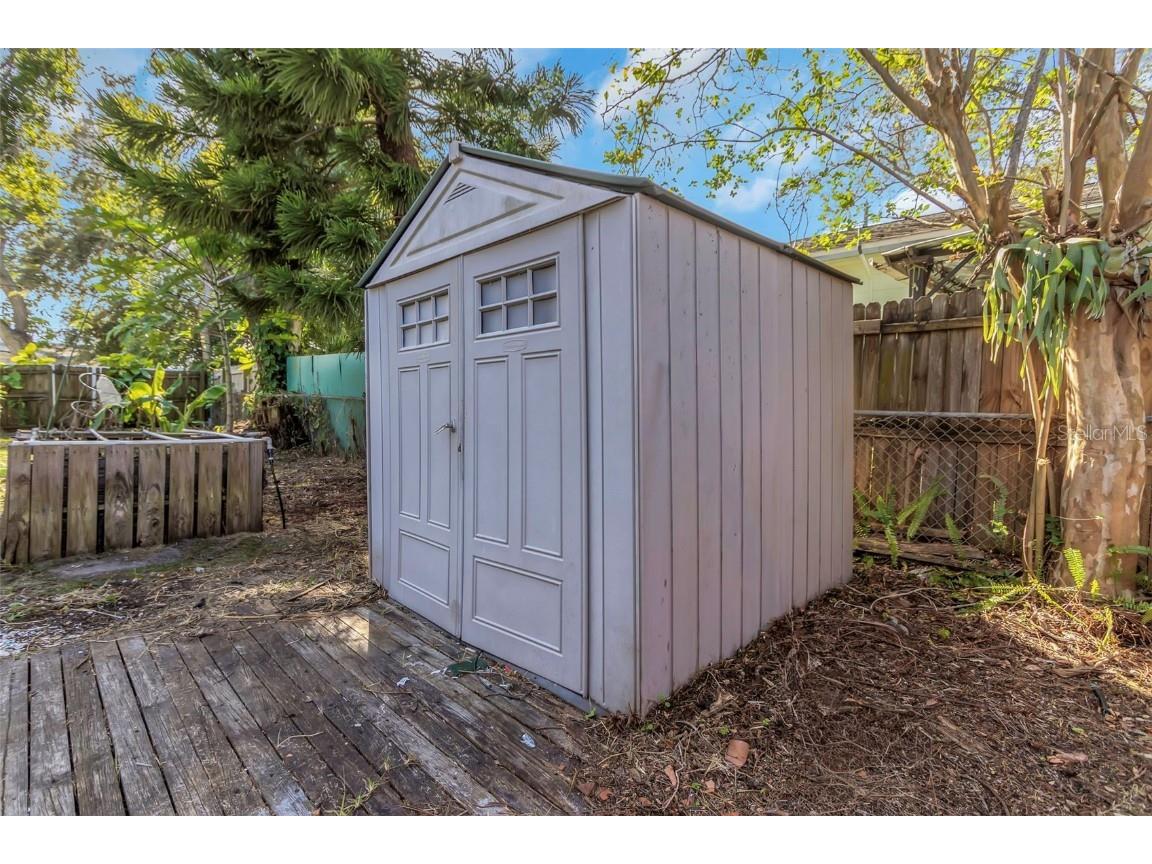 5726 13th Avenue S Gulfport FL 33707 TB8448128 image36