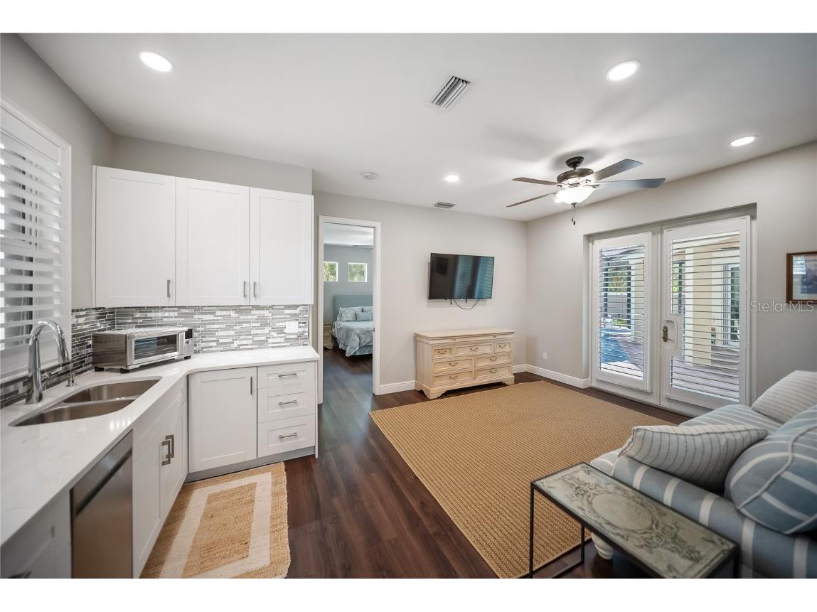 5726 Aaron Court Sarasota FL 34232 A4658566 image19