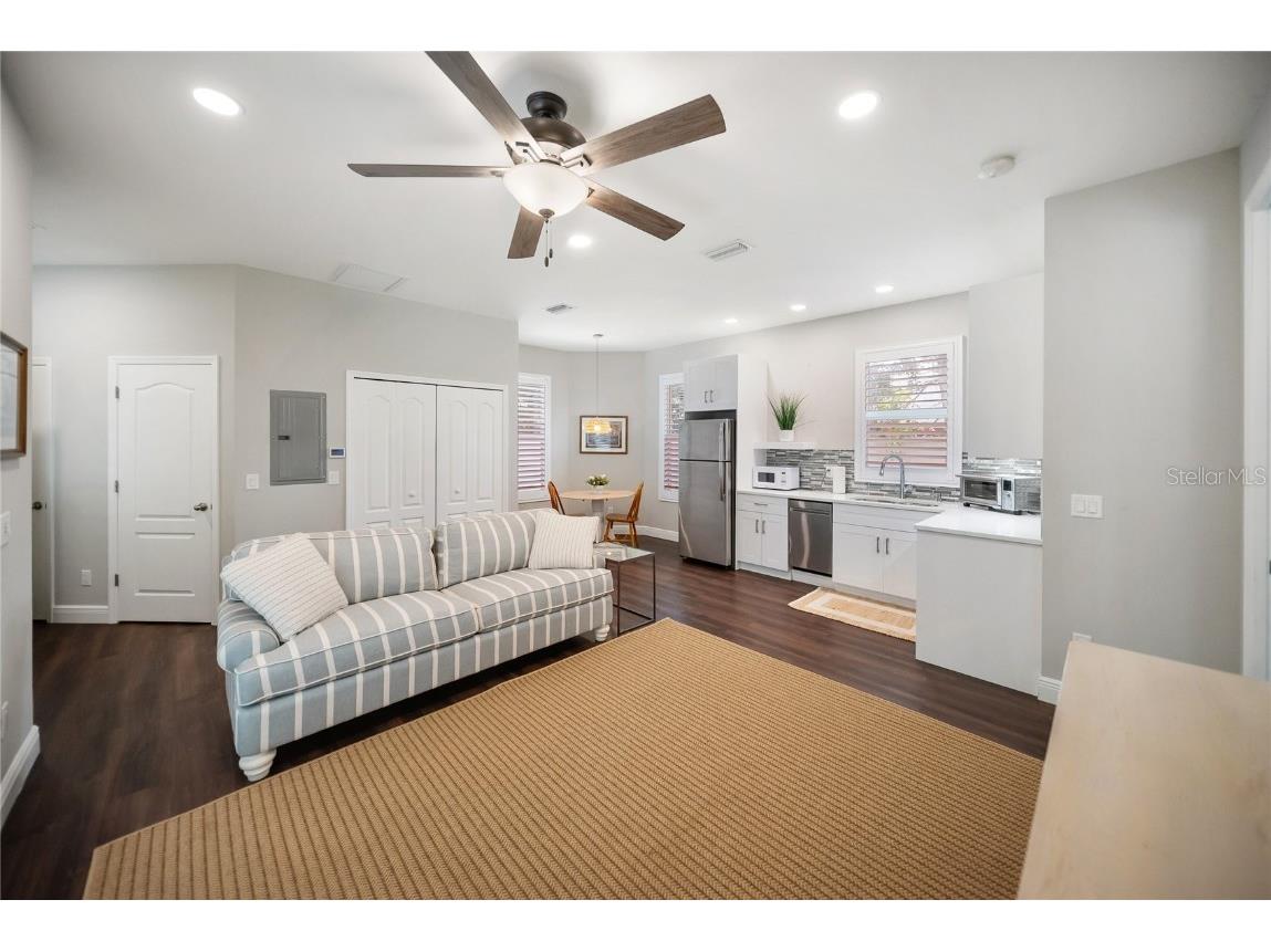 5726 Aaron Court Sarasota FL 34232 A4658566 image5