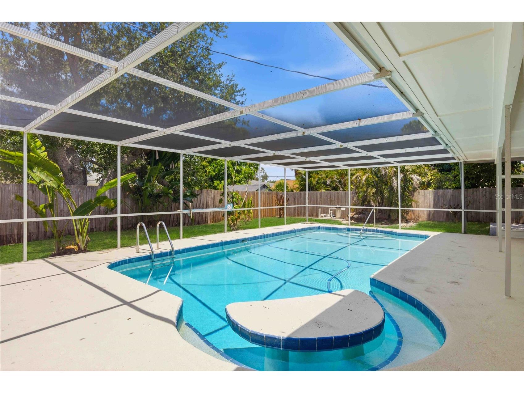 5726 Waneta Place Sarasota FL 34231 A4697396 image40