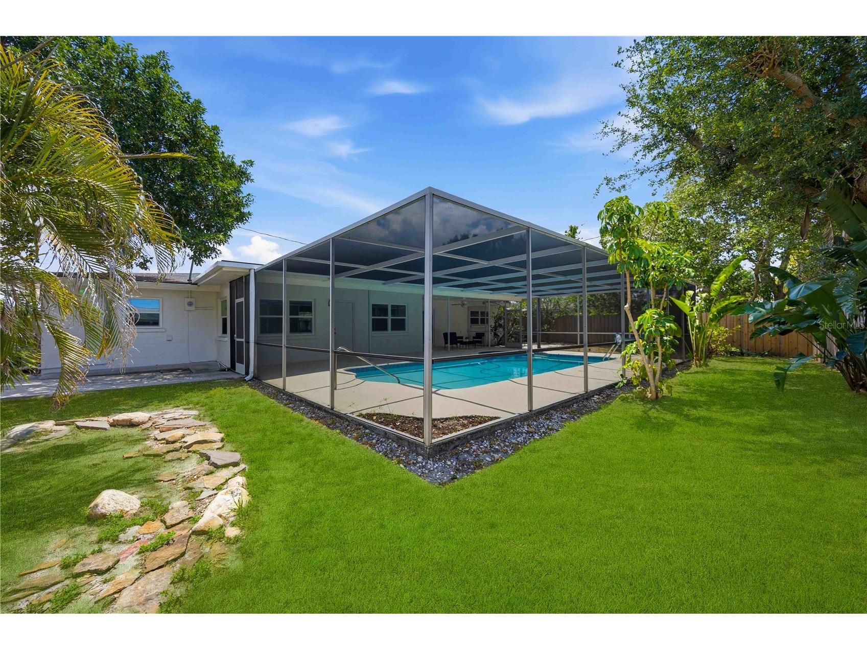 5726 Waneta Place Sarasota FL 34231 A4697396 image47