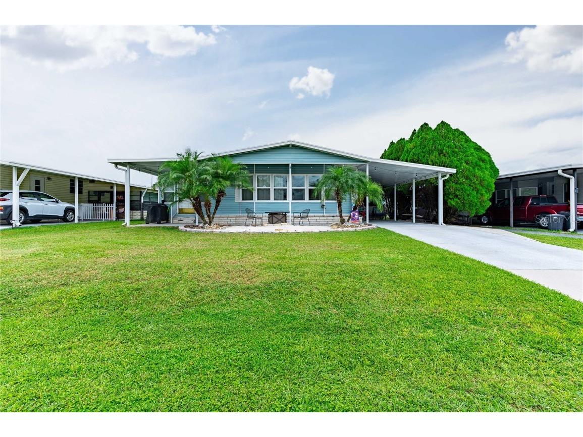 5727 Apache Street Zephyrhills FL 33542 T3469099 image1