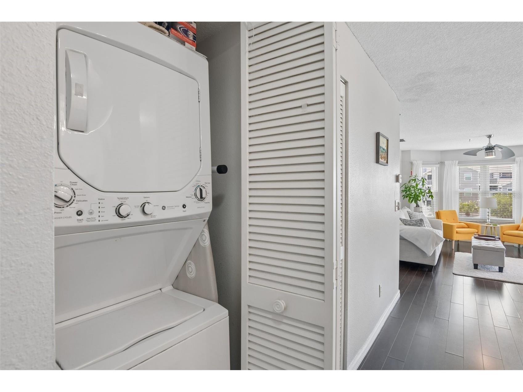 5727 Biscayne Court #209 New Port Richey FL 34652 OM725742 image16