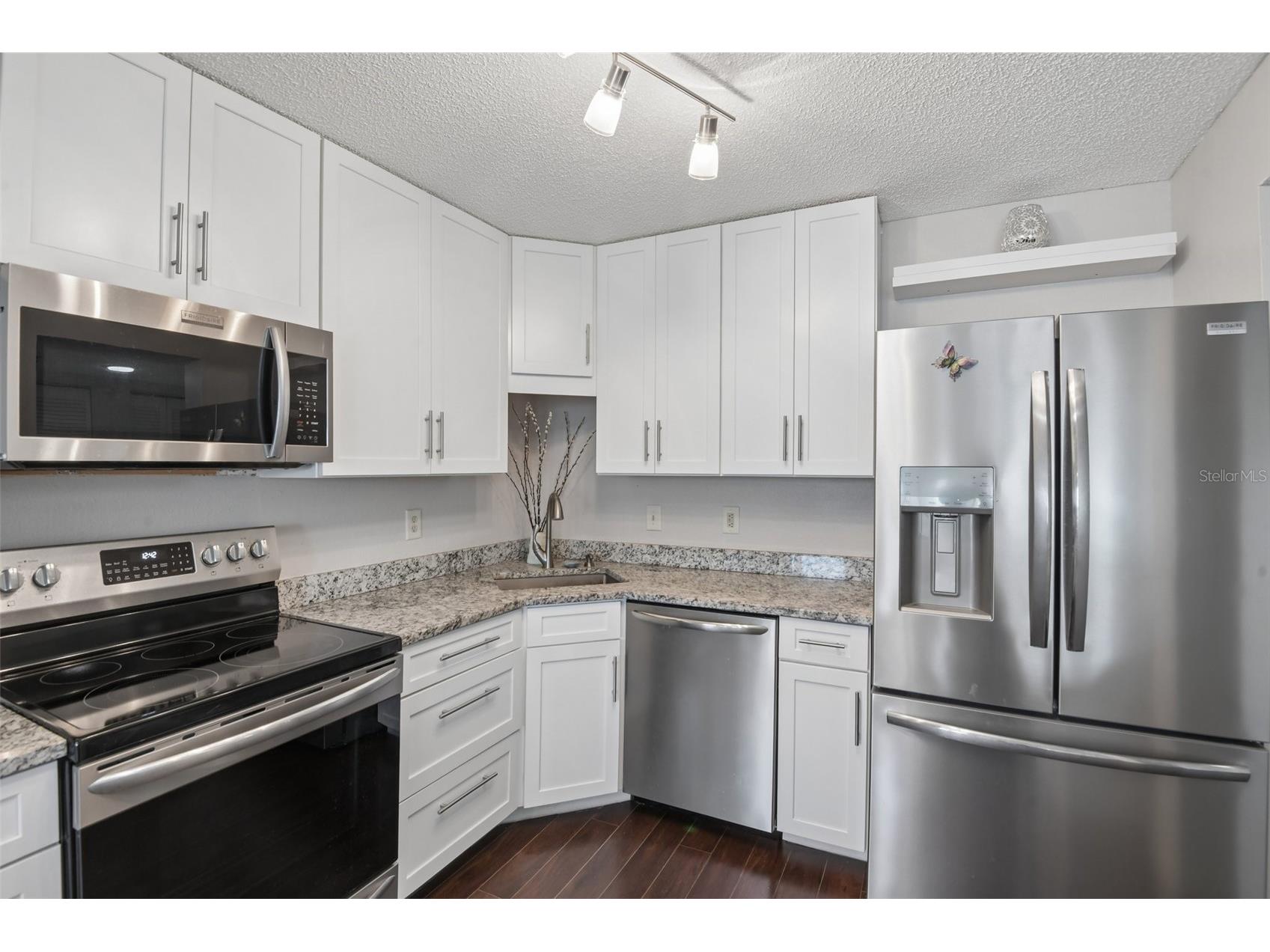 5727 Biscayne Court #209 New Port Richey FL 34652 OM725742 image22