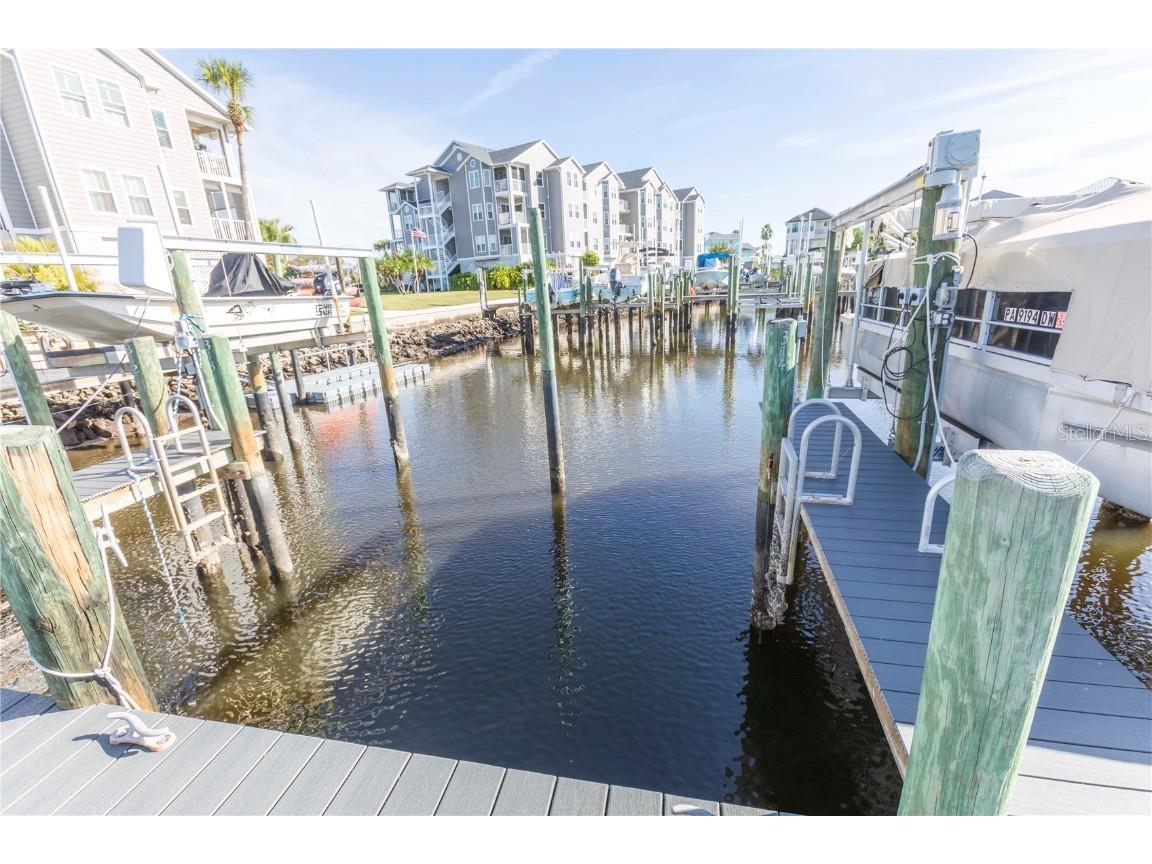 5727 Biscayne Court #209 New Port Richey FL 34652 W7880564 image32