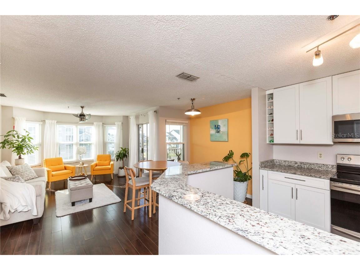 5727 Biscayne Court #209 New Port Richey FL 34652 W7880564 image9