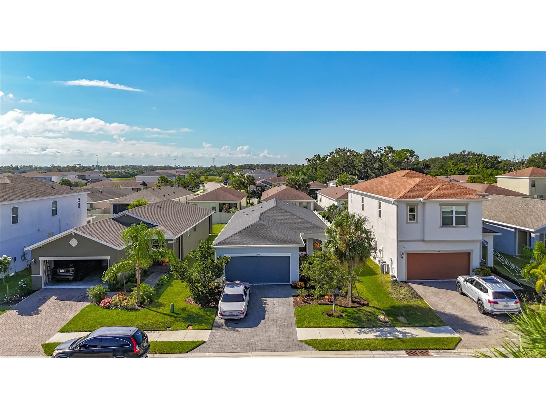 5727 Bungalow Grove Court Palmetto FL 34221 A4668331 image1