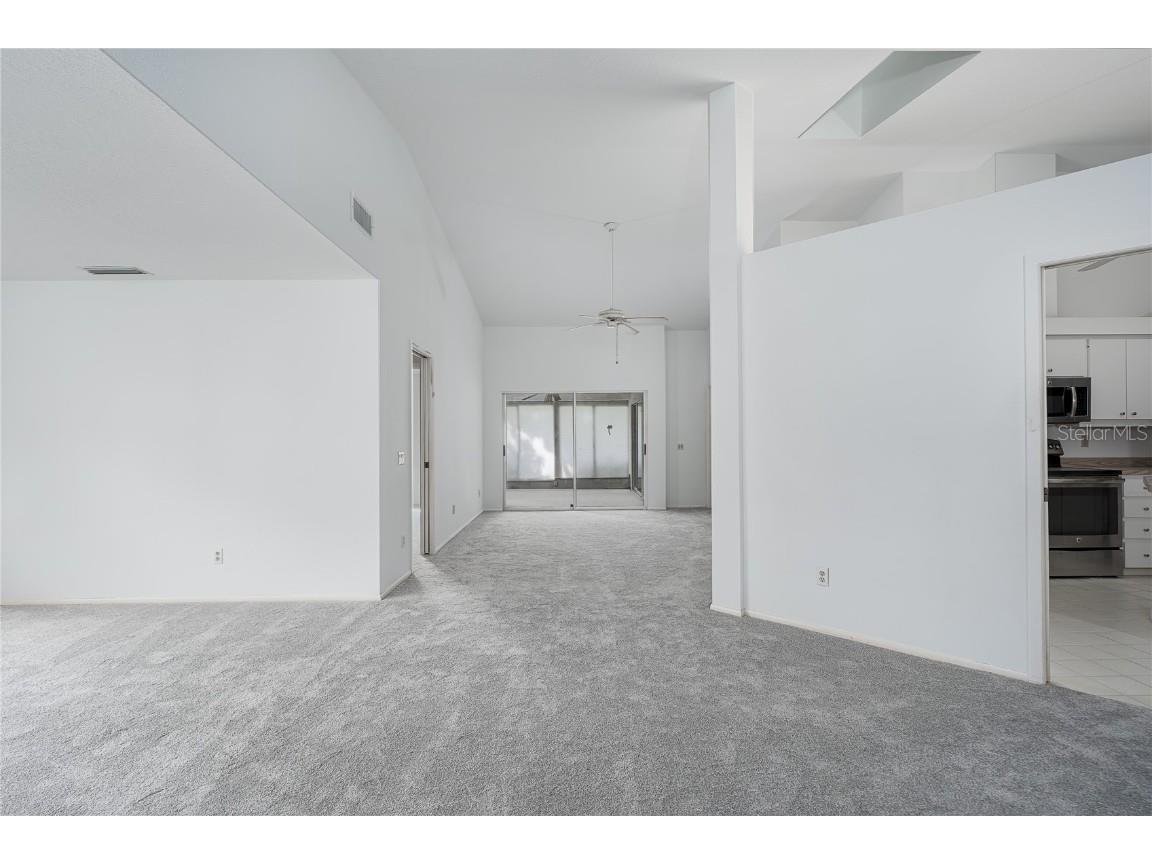 5727 Garden Lakes Palm Bradenton FL 34203 A4660492 image14