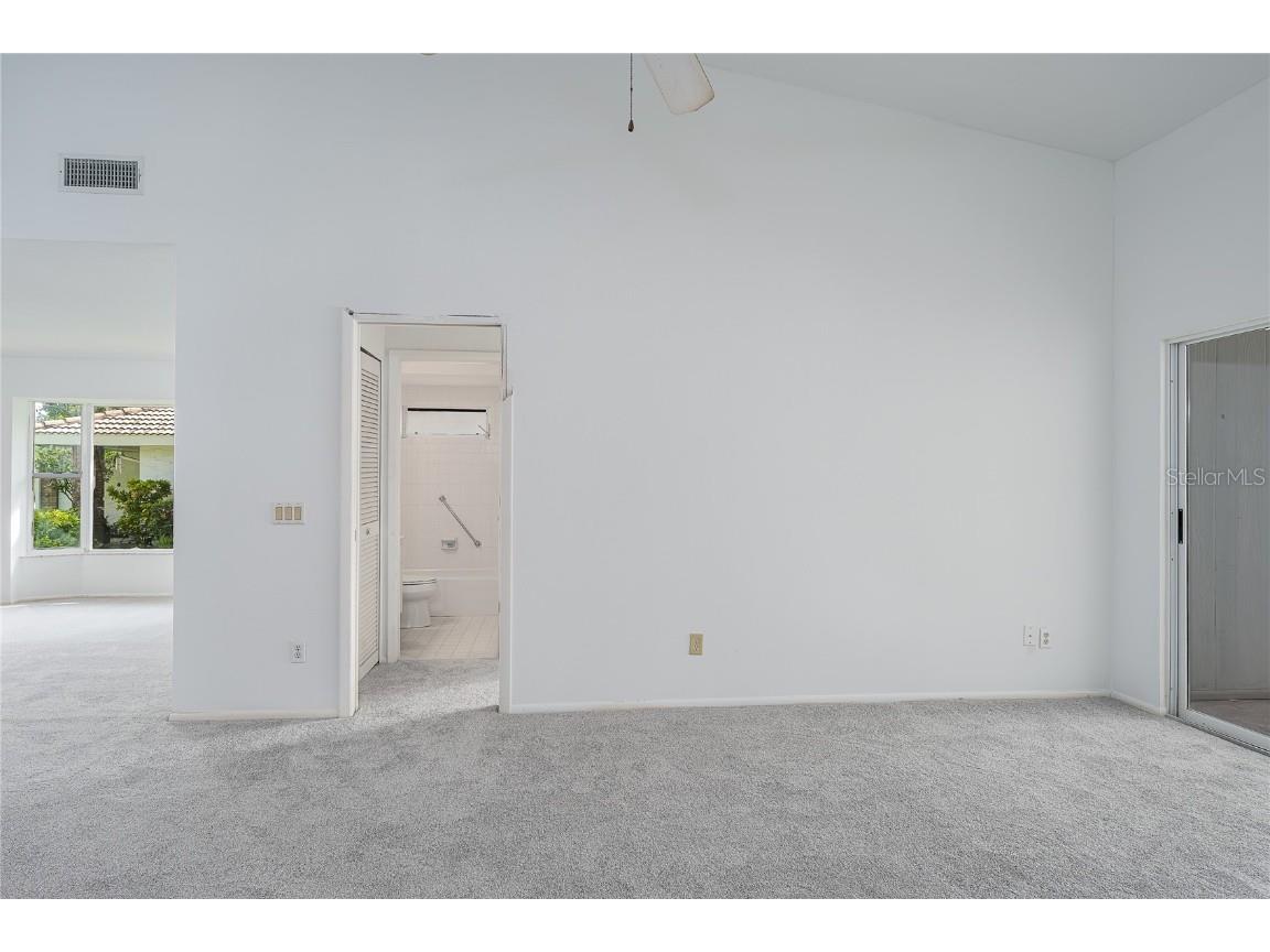 5727 Garden Lakes Palm Bradenton FL 34203 A4660492 image9