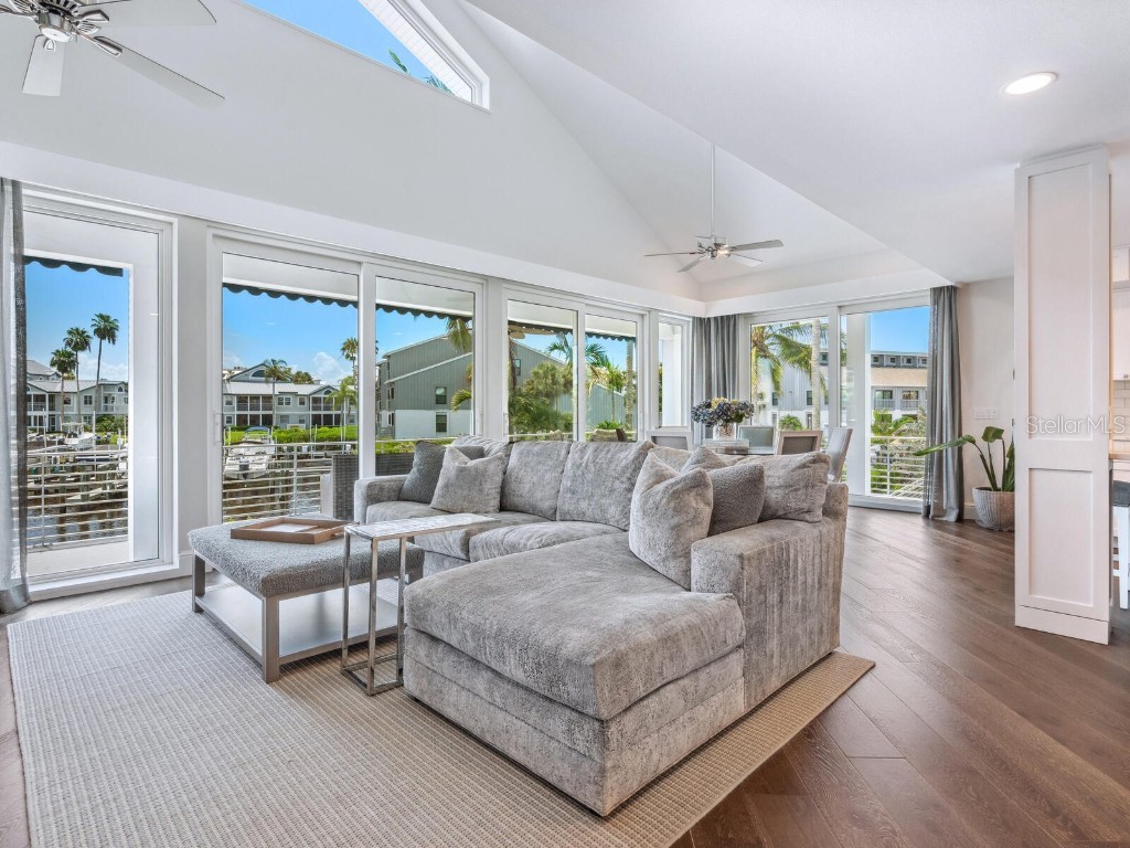 5727 Riegels Point Road Sarasota FL 34242 A4618421 image10