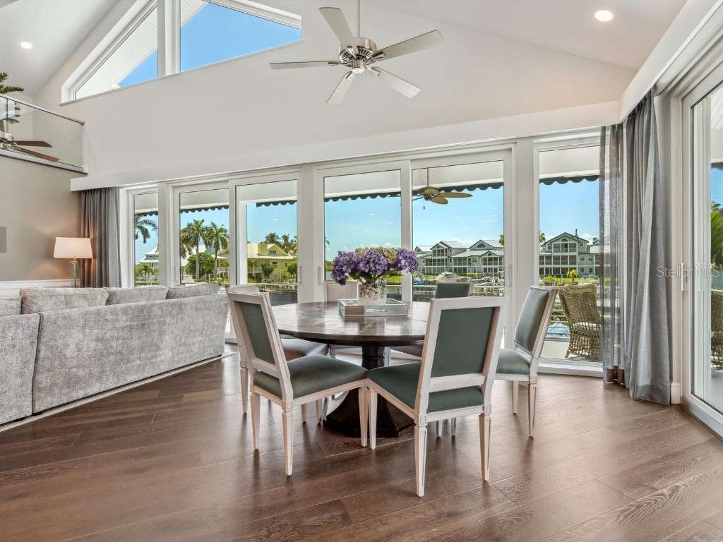 5727 Riegels Point Road Sarasota FL 34242 A4618421 image16