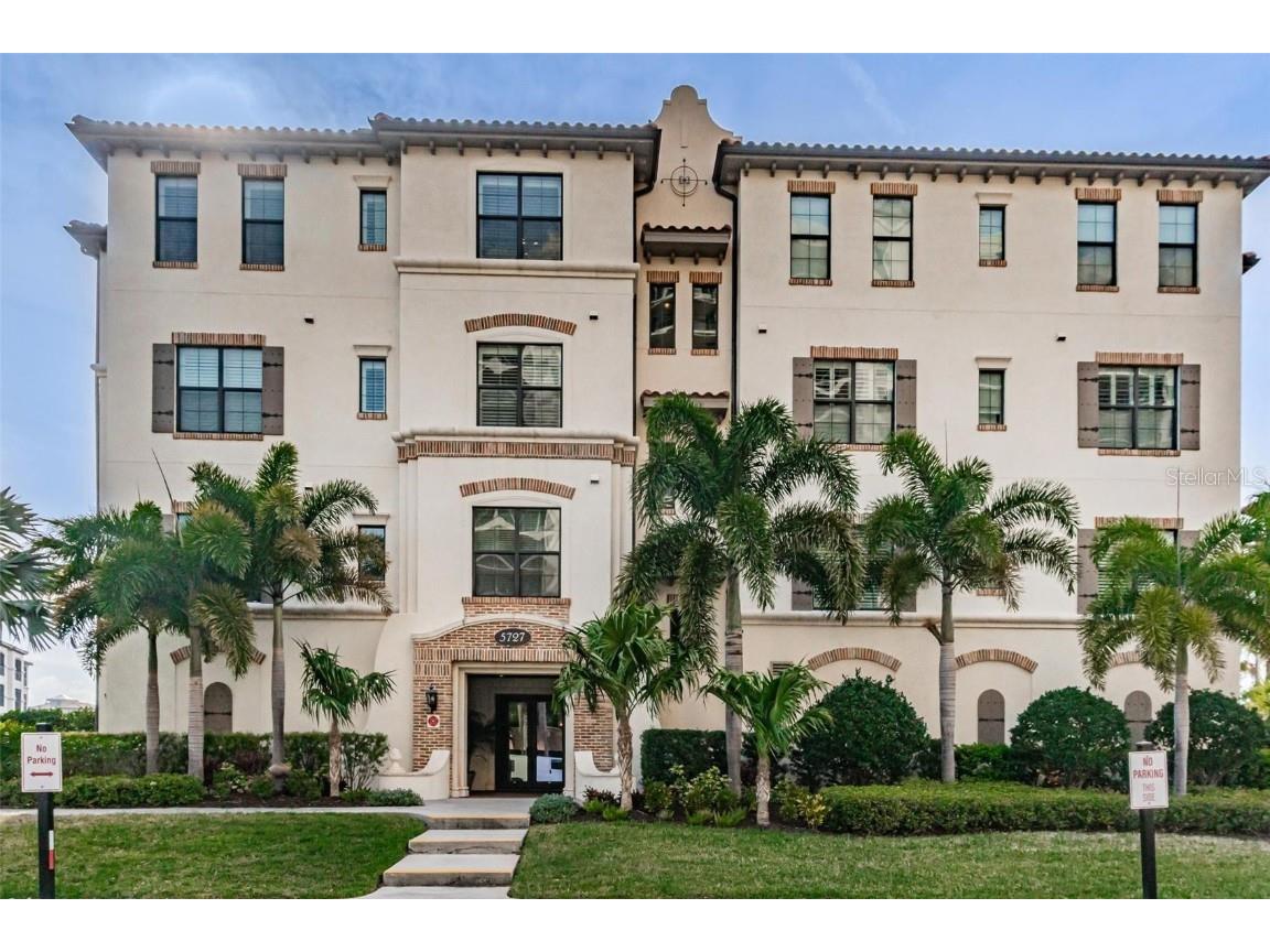 5727 Yeats Manor Drive #402 Tampa FL 33616 - TAMPA BAY T3426646 image1