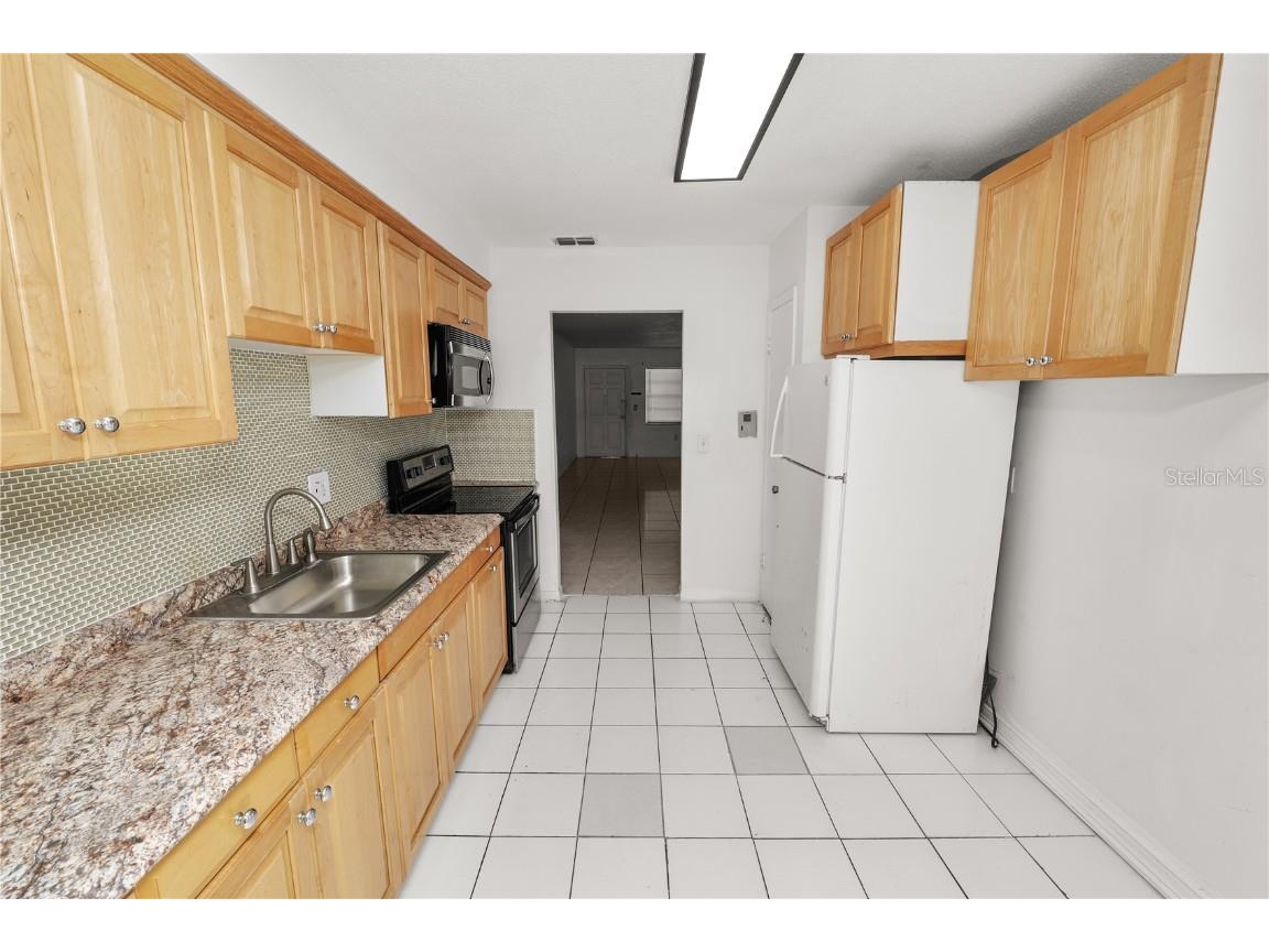 5728 14th Avenue N #205B Saint Petersburg FL 33710 TB8447845 image10