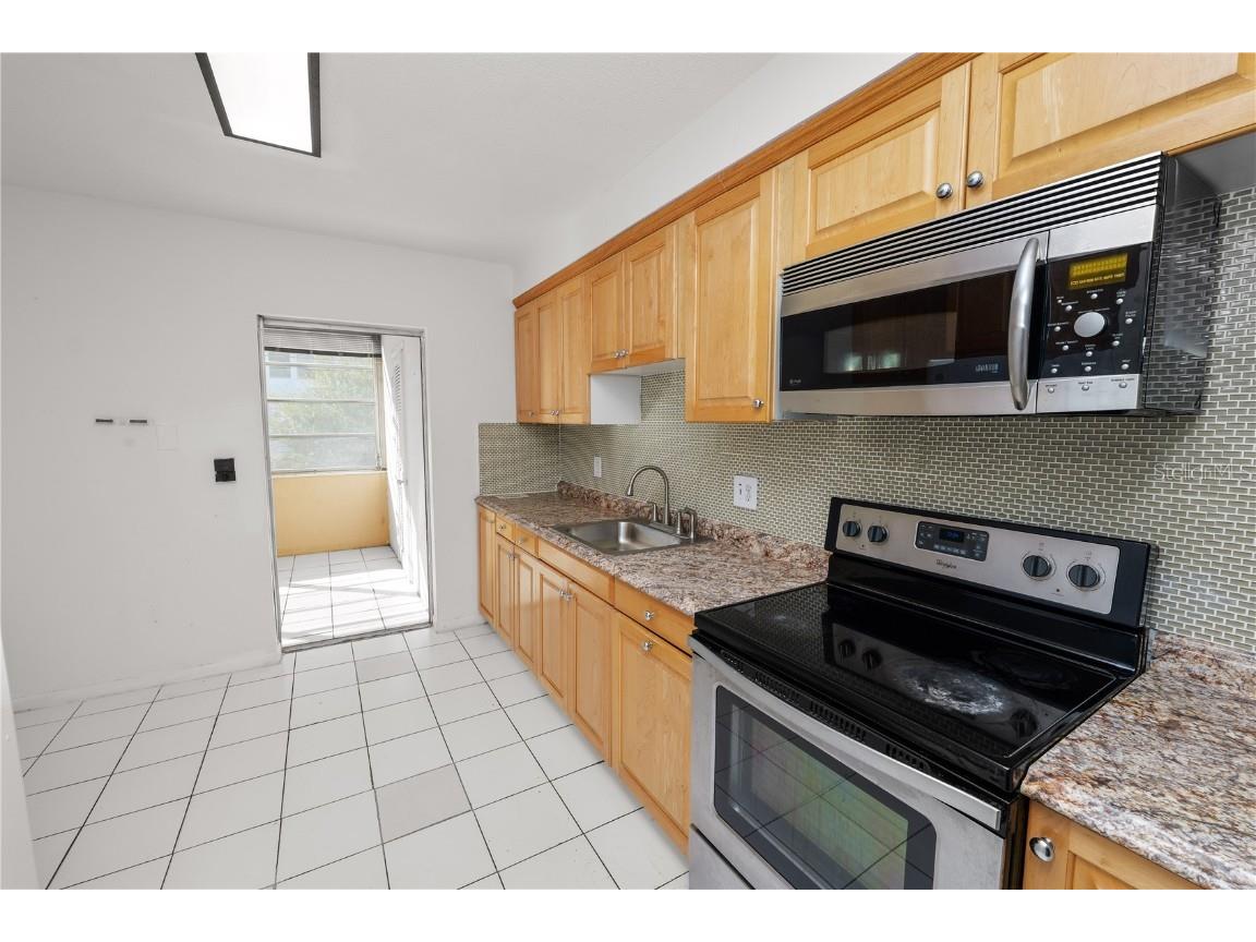 5728 14th Avenue N #205B Saint Petersburg FL 33710 TB8447845 image12