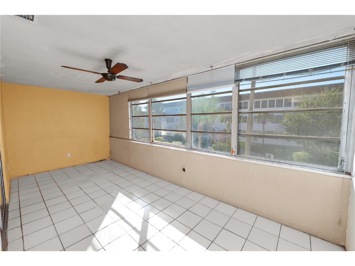 5728 14th Avenue N #205B Saint Petersburg FL 33710 TB8447845 image14