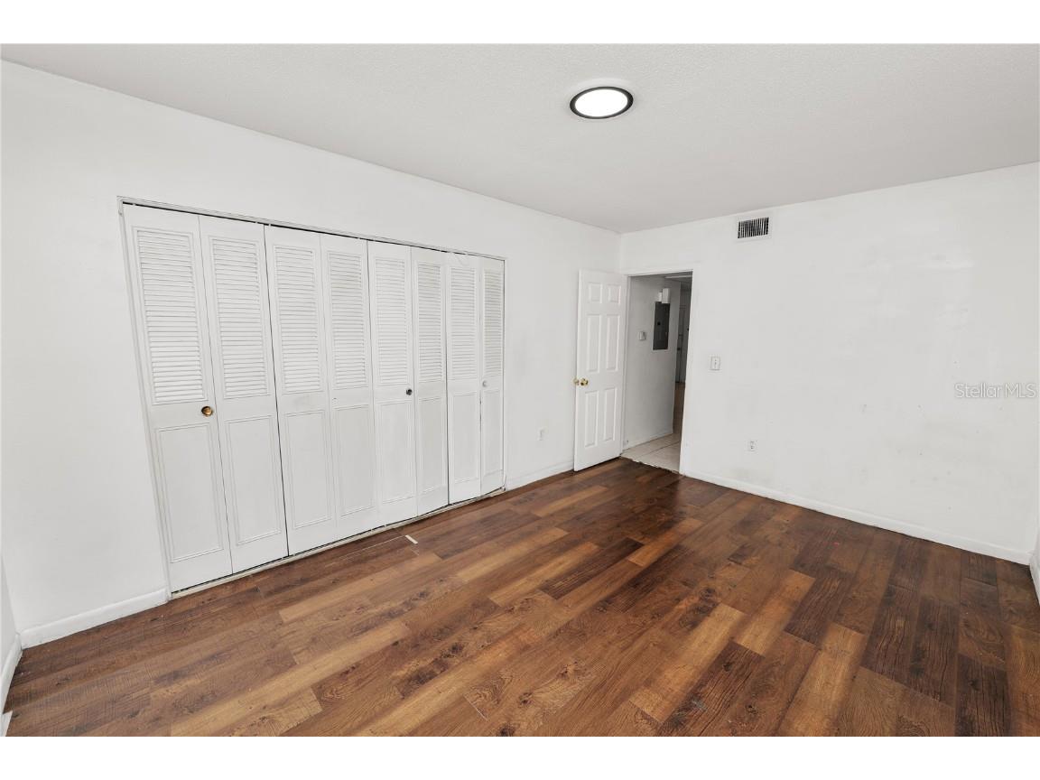 5728 14th Avenue N #205B Saint Petersburg FL 33710 TB8447845 image18