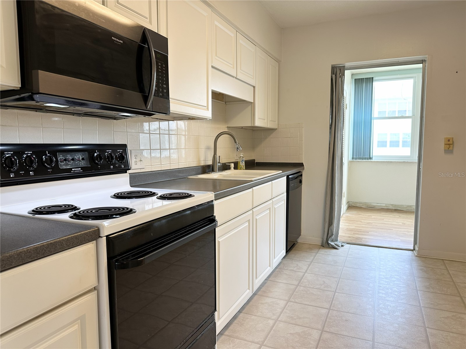 5728 14th Avenue N #206B Saint Petersburg FL 33710 TB8507613 image7