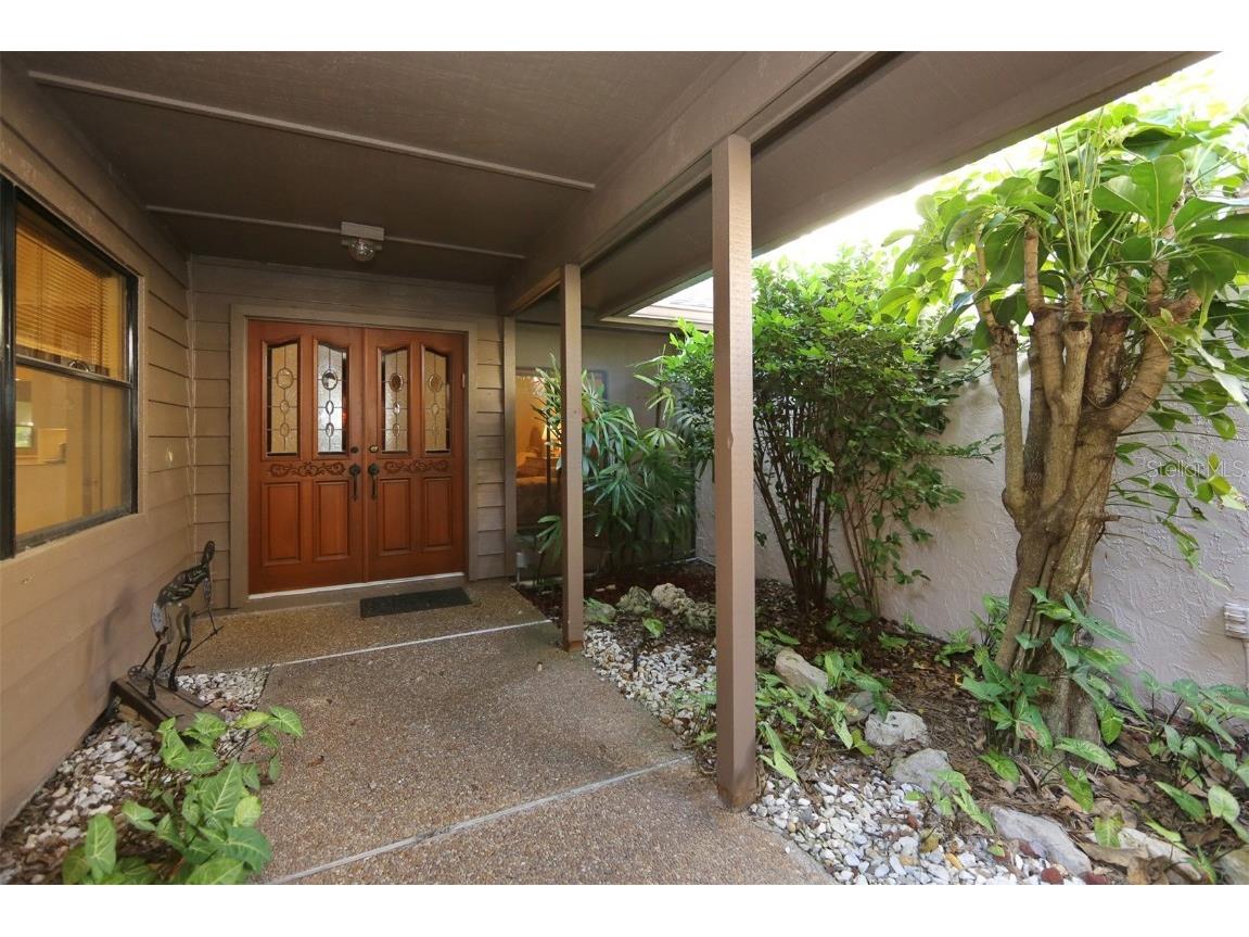 5728 Doral Drive Sarasota FL 34243 A4671944 image1